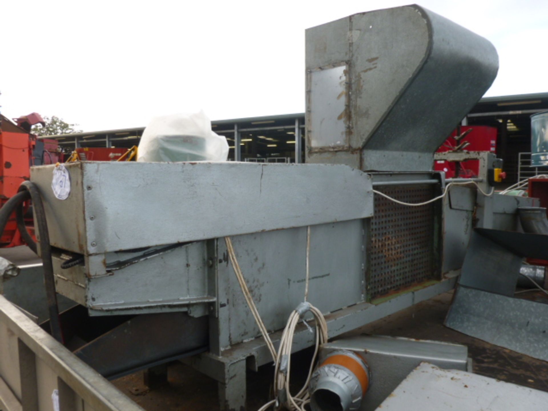STATIONERY BALER C/W DUST EXT POWER PAC + INFEED