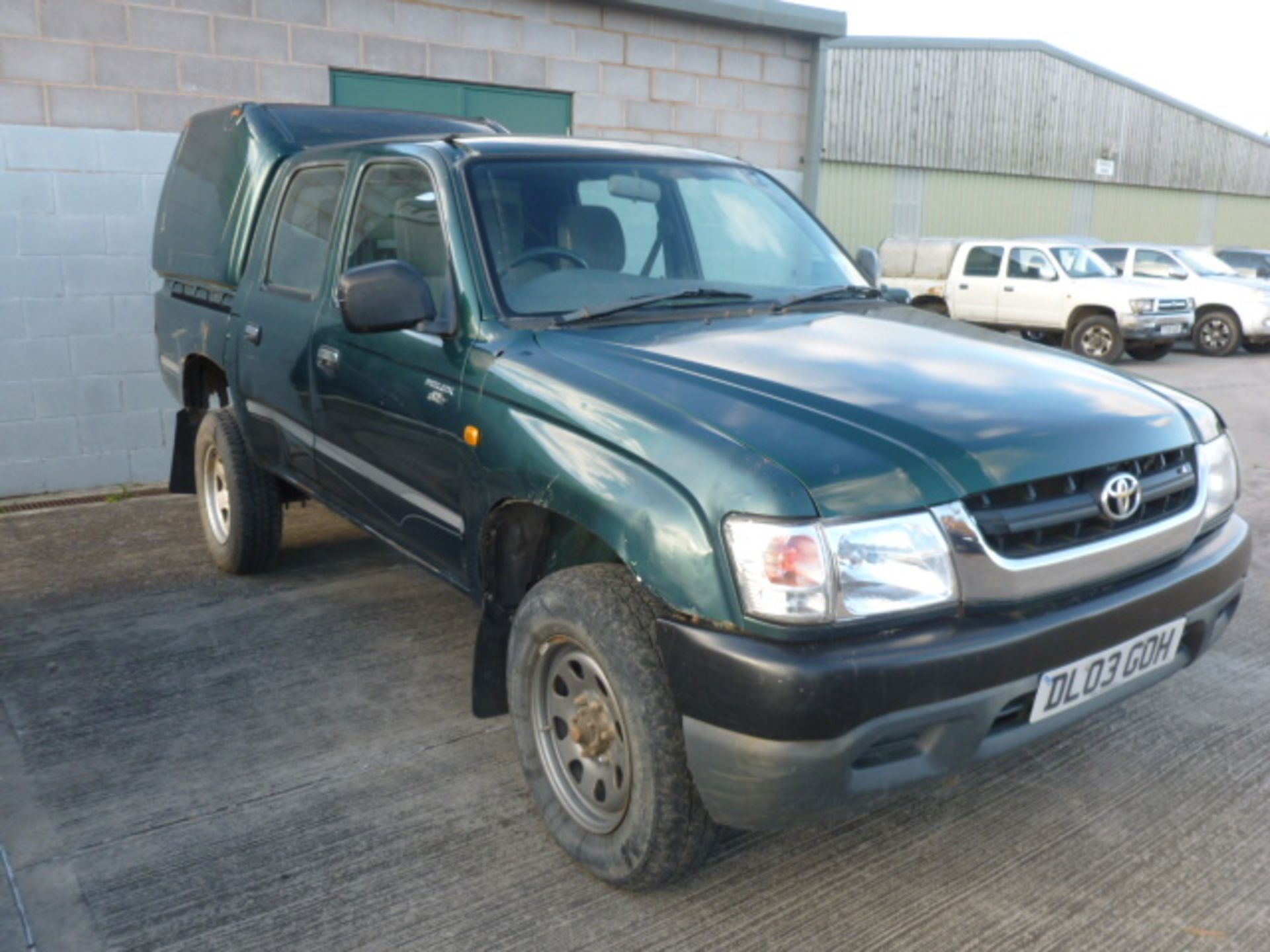 TOYOTA HILUX 4X4 D4D DOUBLE CAB PICKUP DL03GOH 151,000MILES