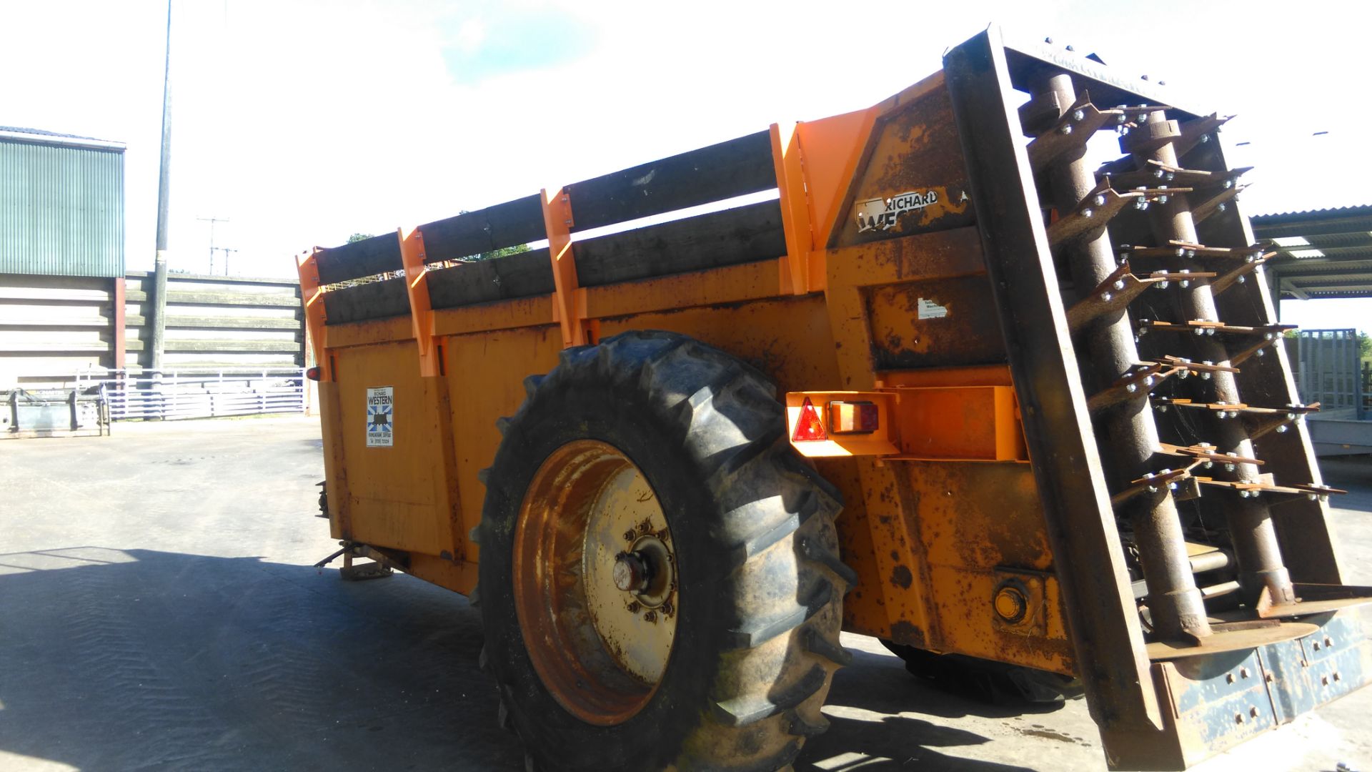 RICHARD WESTERN 10T MUCK SPREADER REAR DISCHARGE 1995