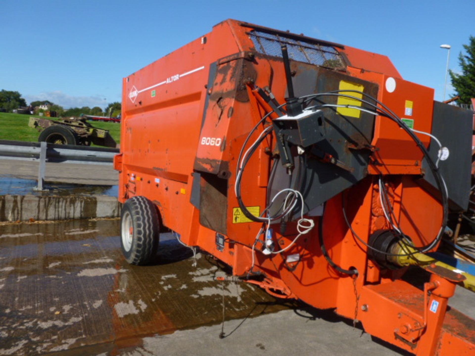 KUHN ALTOR 8060 SILAGE FEEDER - Image 2 of 3