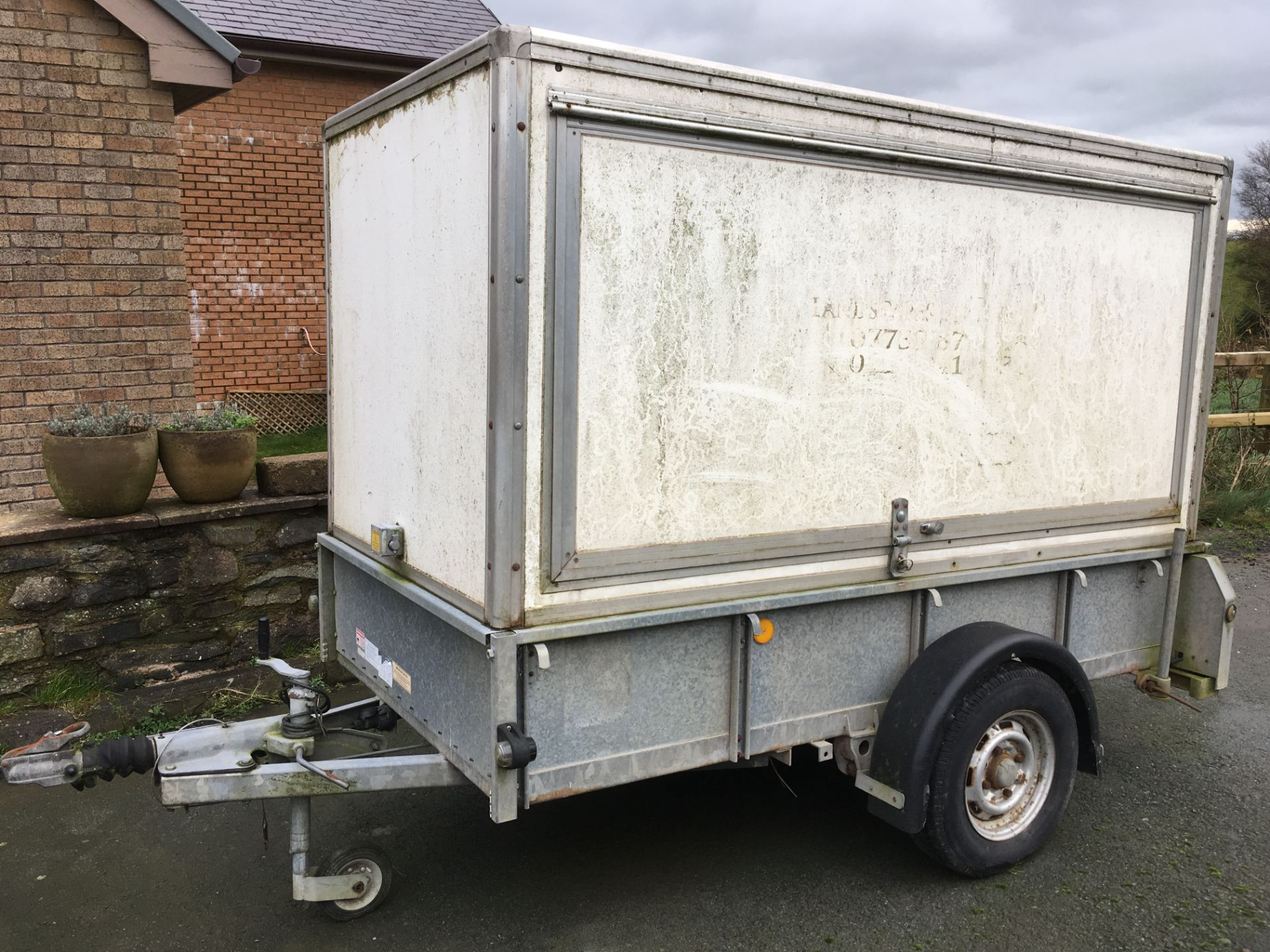 IFOR WILLIAMS GD84G WITH 5FT BOX VAN TOP SIDE & REAR DOORS