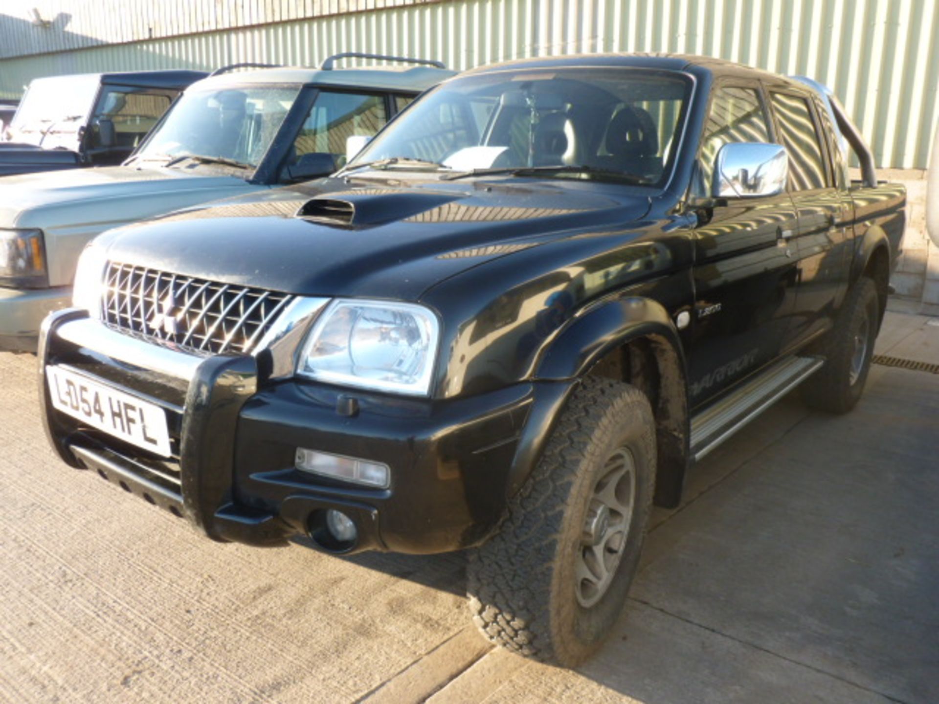 MITSABUSHI L200 PICK UP 123,000 MILES - Image 3 of 4