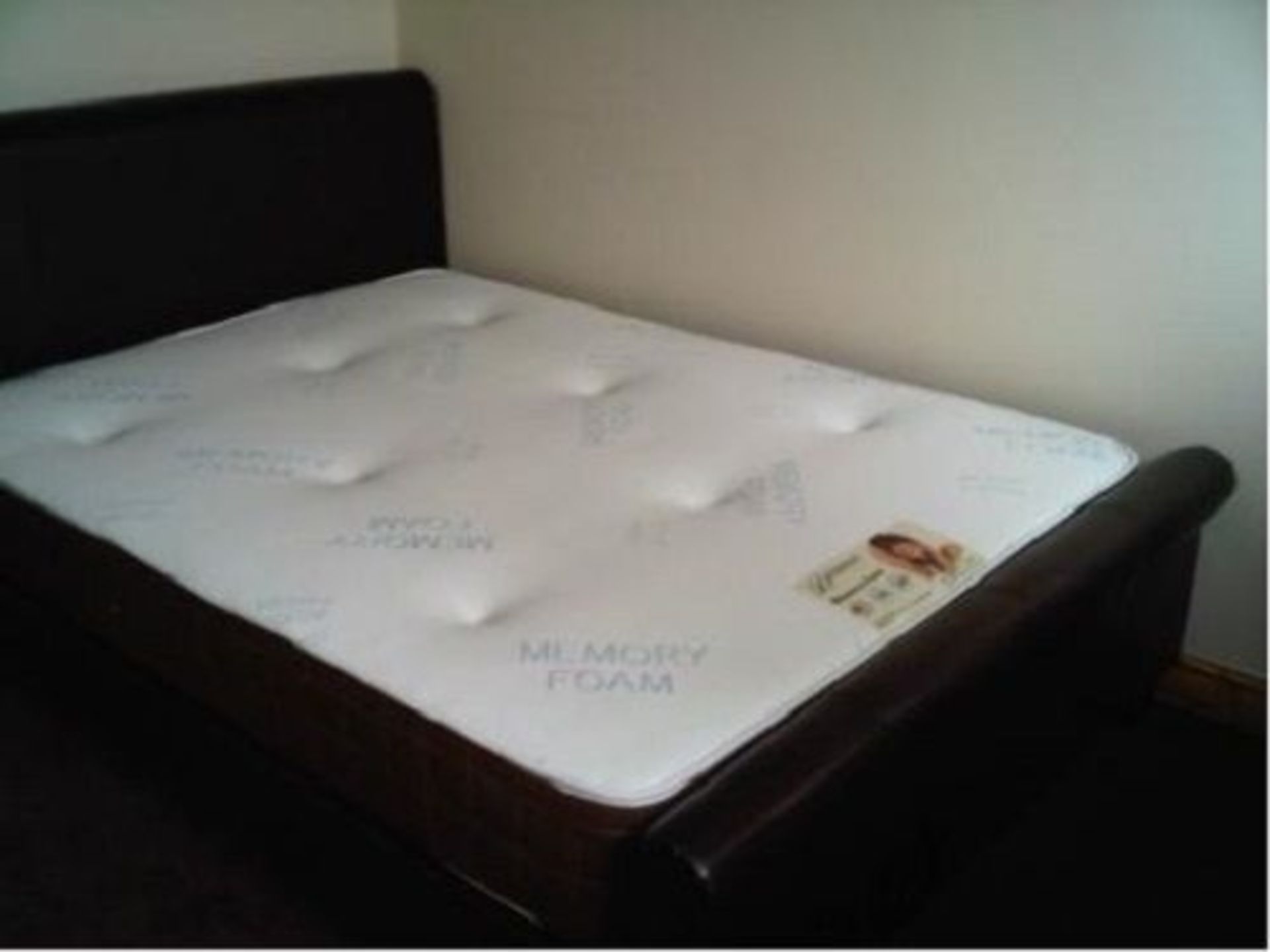 V Brand New Double Size Orthopedic Memory Mattress / DREAMERS ORTHOPAEDIC MEMORY FOAM DOUBLE BED /