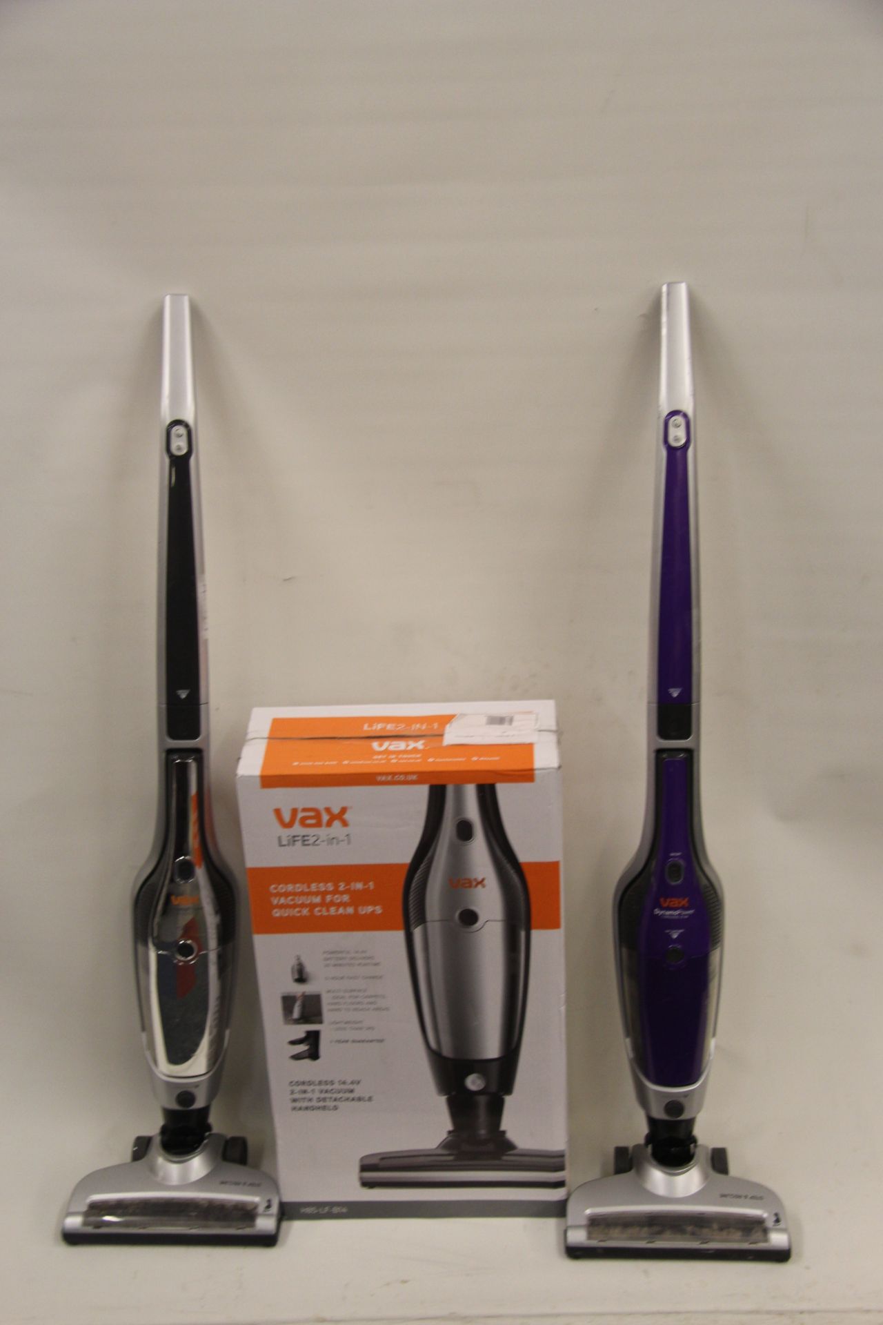 V *TRADE QTY* Grade U A Lot of Three Vax 2in1 Cordless Vacuum Cleaning - Detachable handheld - Image 2 of 2