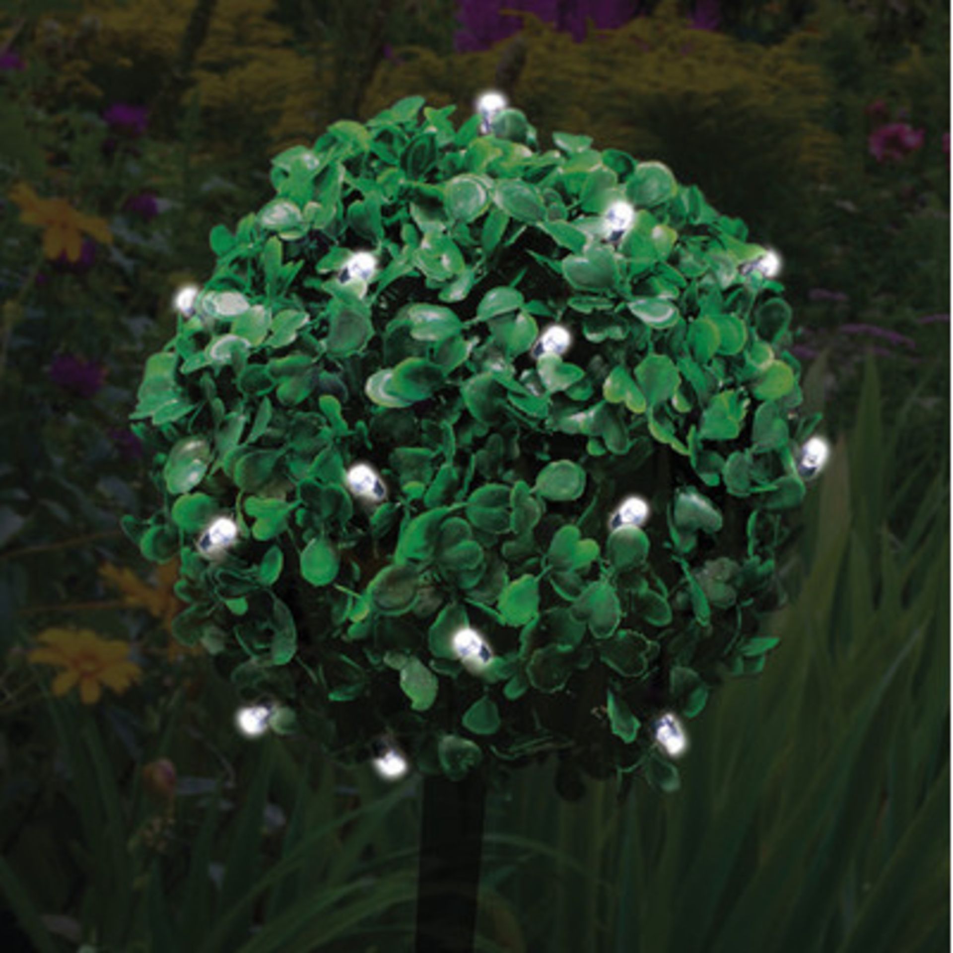 V *TRADE QTY* Grade B Set Of Three Solar Powered Topiary Ball Lights X 30 YOUR BID PRICE TO BE