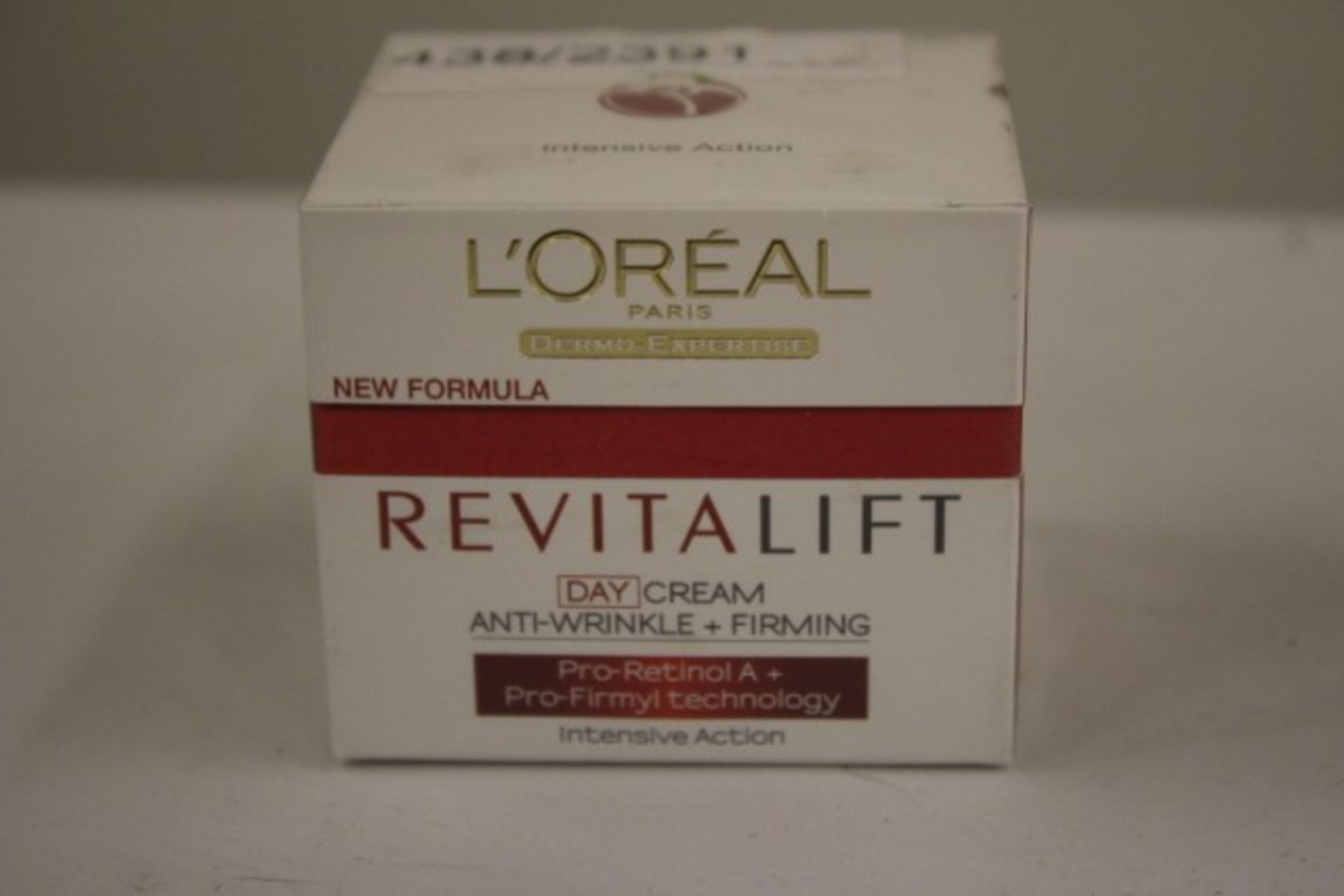 V *TRADE QTY* Brand New L'Oreal Dermo-Expertise Revitalift Anti-Wrinkle + Firming Day Cream 50ml ISP