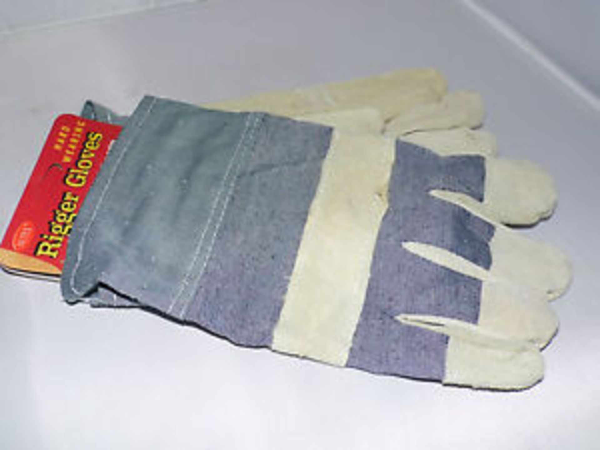 V *TRADE QTY* Brand New 12 Pairs Of Leather Rigger Gloves RRP £59.88 X 7 YOUR BID PRICE TO BE