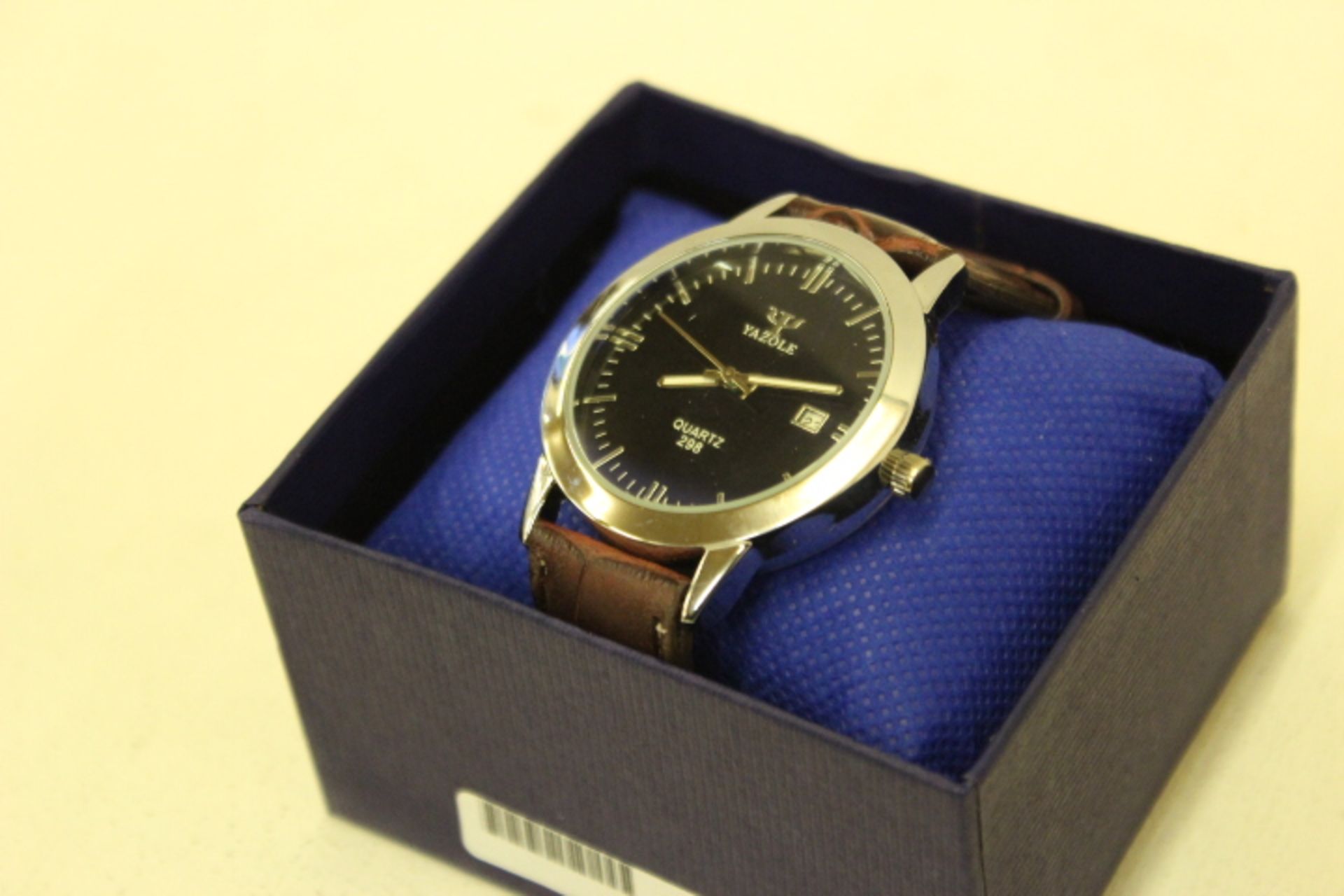 Gents Leather Strap Date Watch