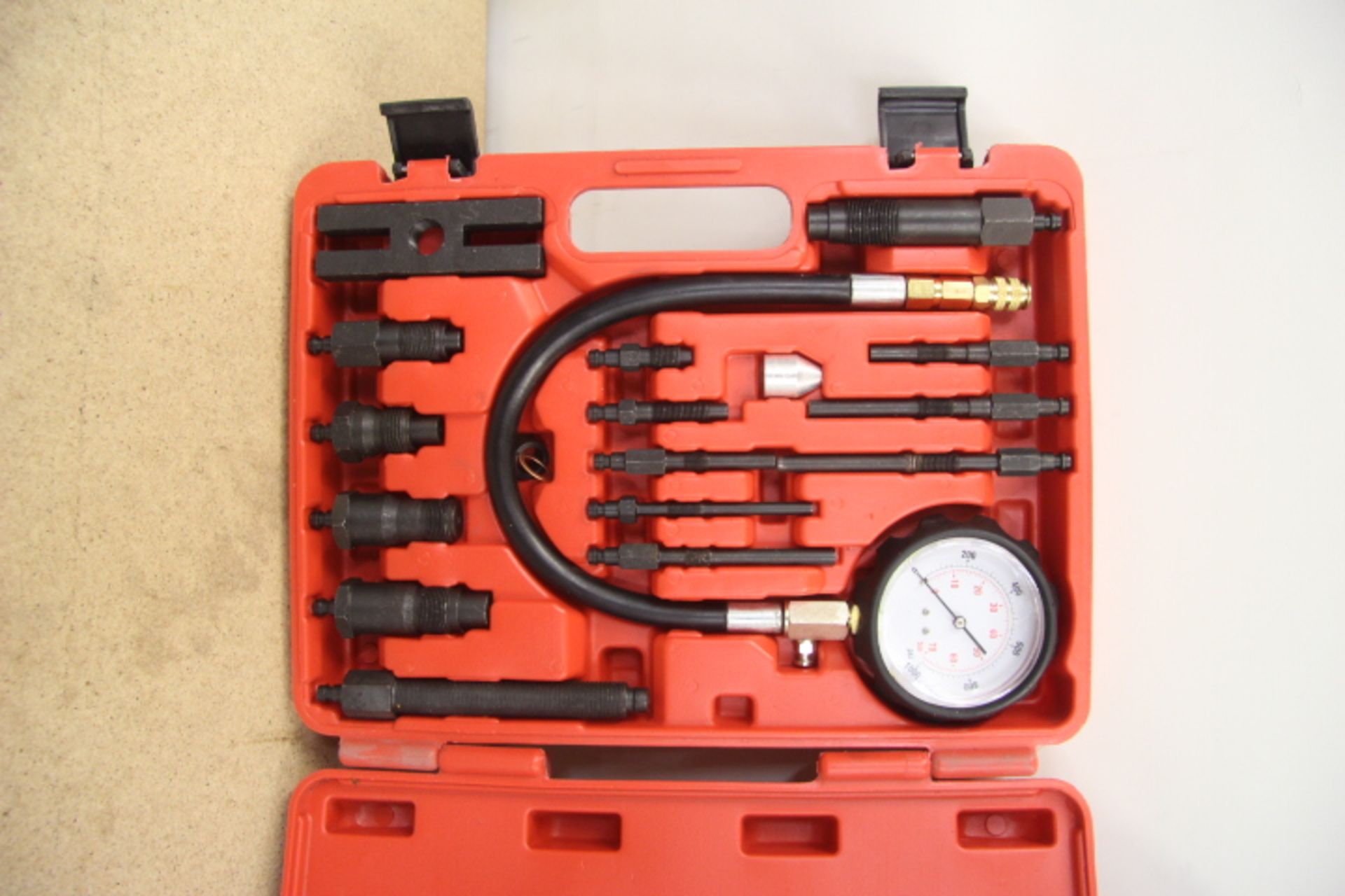 Grade U Compression Tester In Red Case