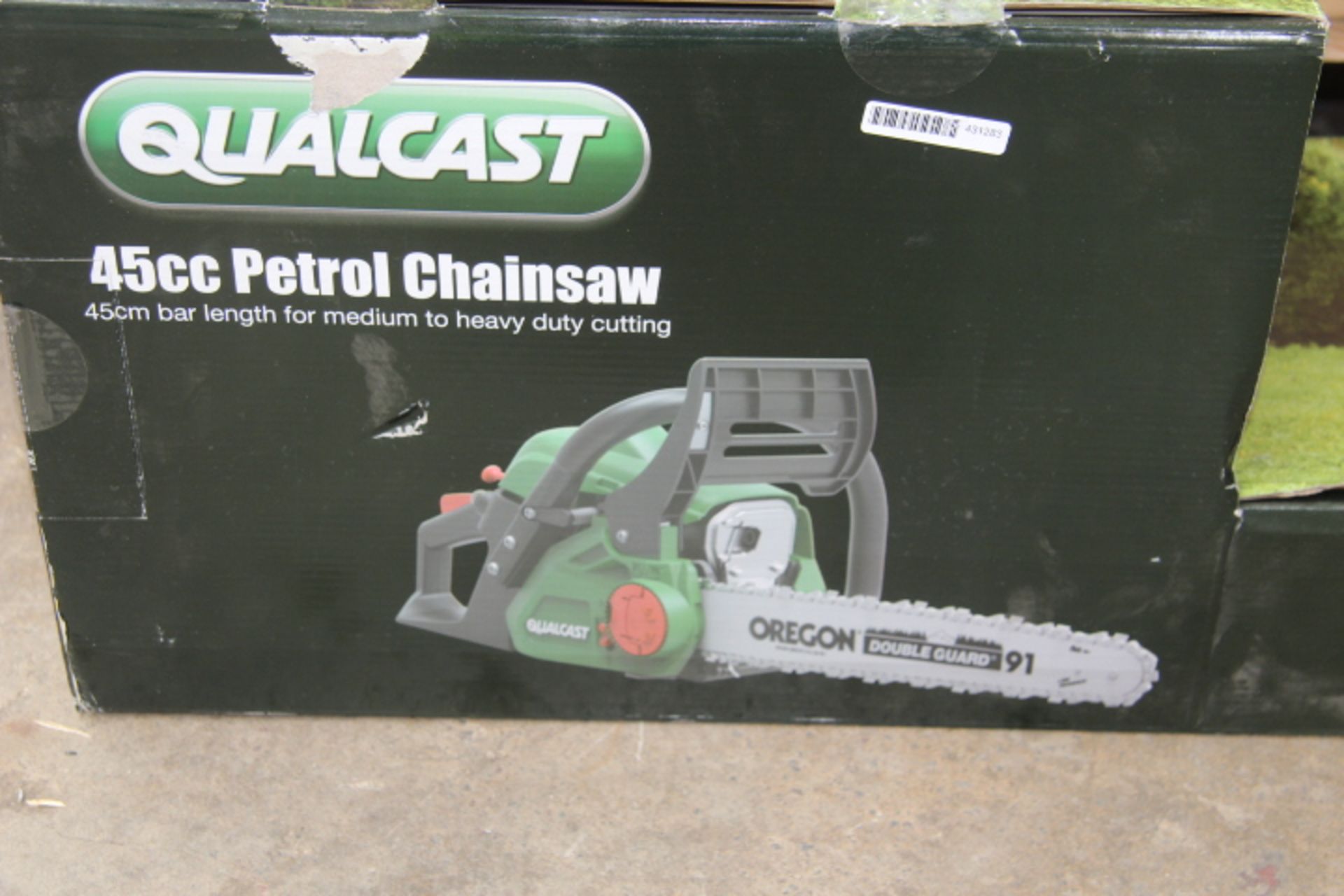 Grade A QUALCAST 45cc Petrol Chainsaw