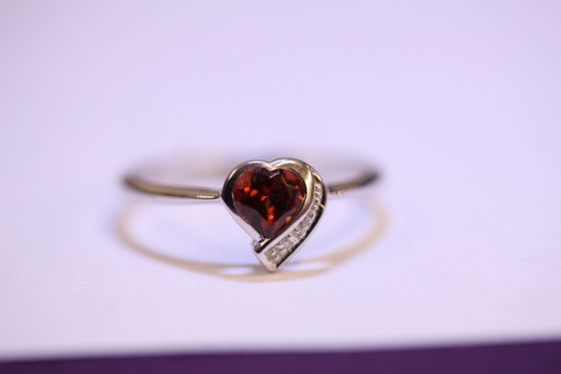 Brand New WM Garnet & Diamond Heart Ring