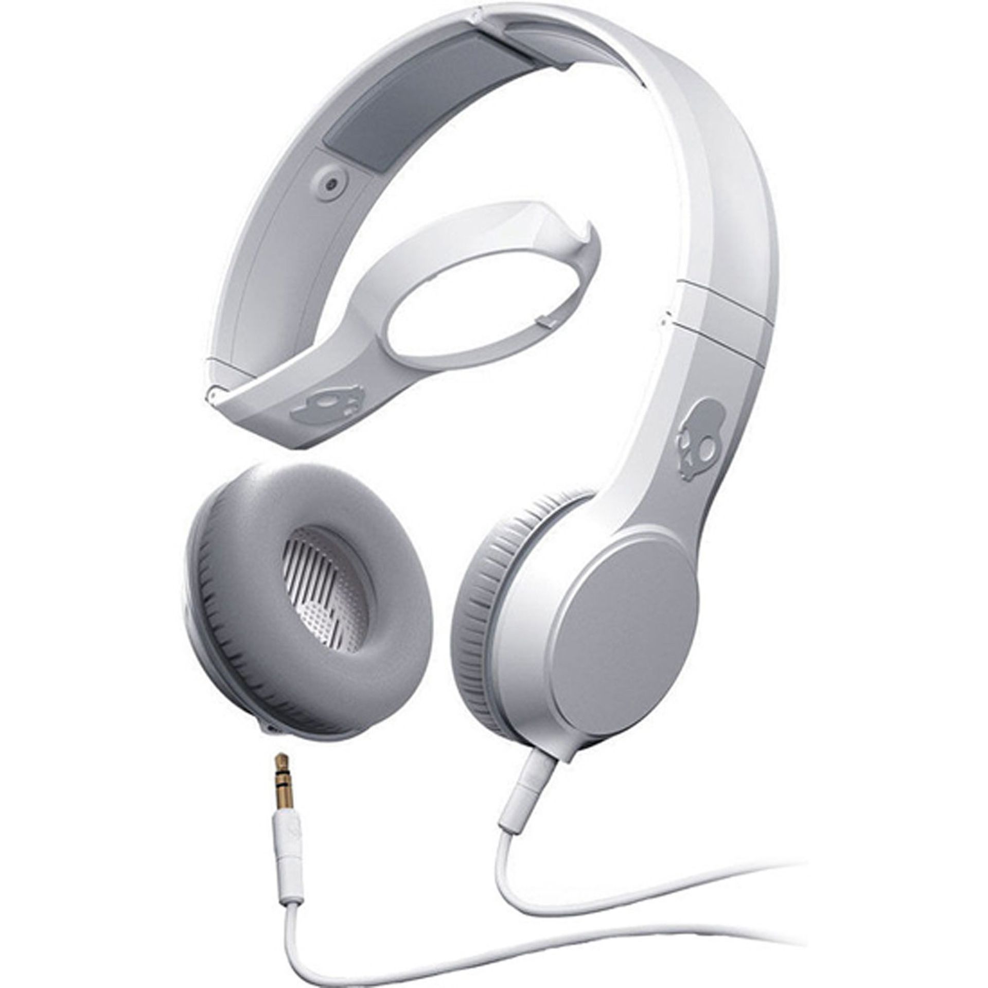 V Brand New Skullcandy Cassette Headphones - With Mic and Remote - Interchangeable Ear Pillows -