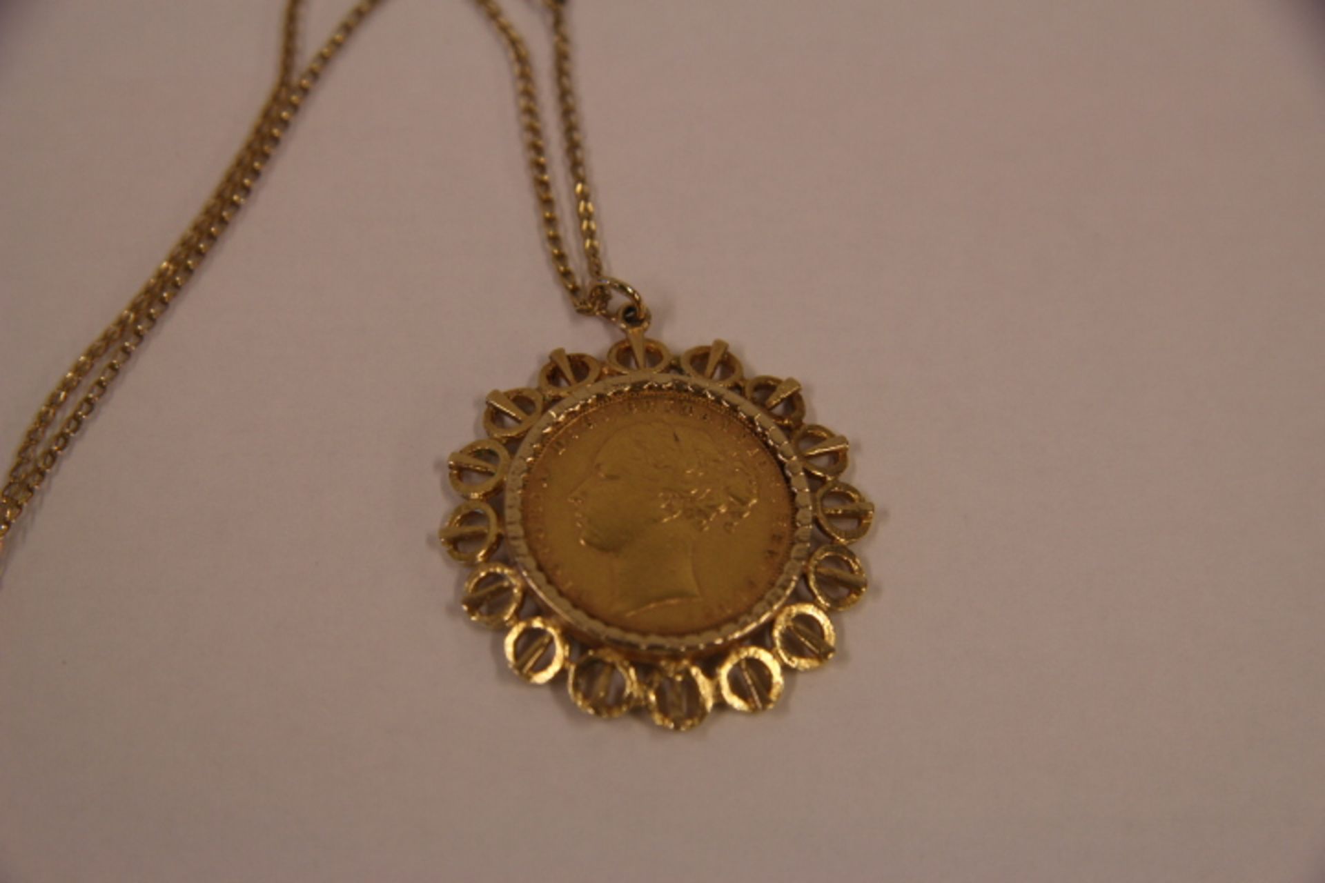 Grade U Full Sovereign In Mount On Chain Dated 1872 - Image 3 of 3