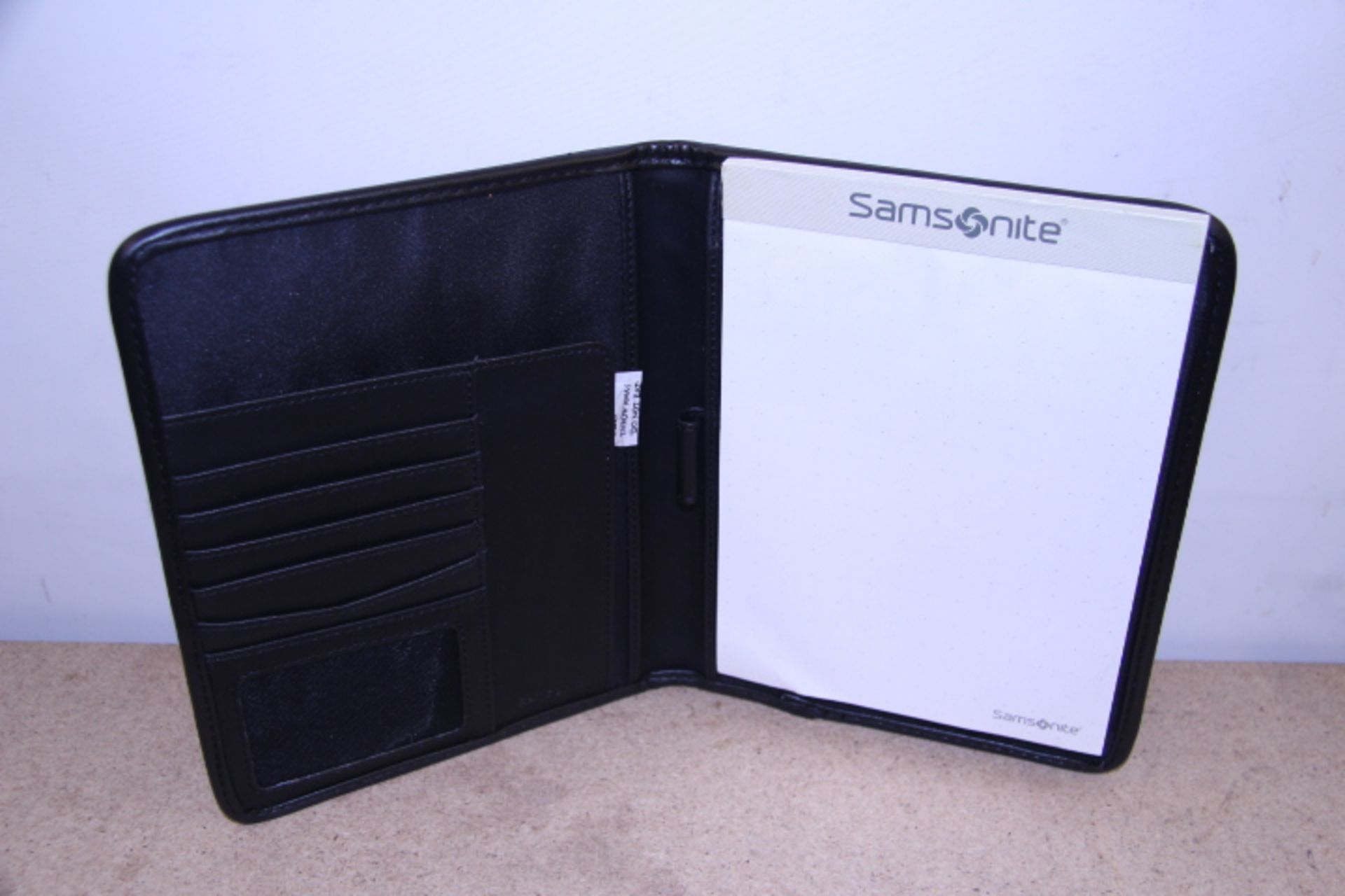 V Brand New Samsonite Black Leather Executive Folder With-Pen Pocket-Card Pockets-Writing Pad-One