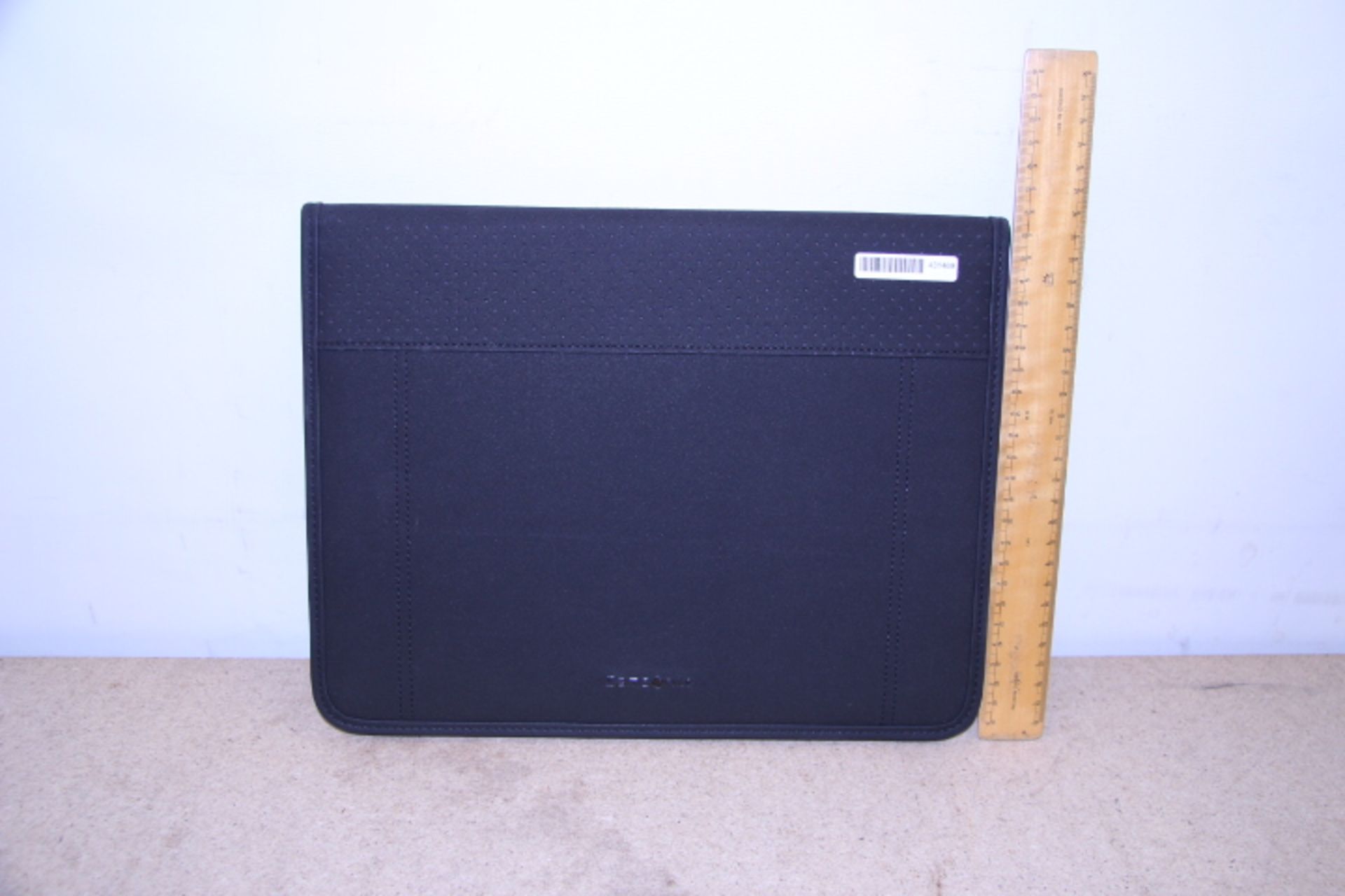 V Brand New Samsonite Black Executive Folder With-Pen Pocket-Card Pockets-Note Pad - Image 2 of 2