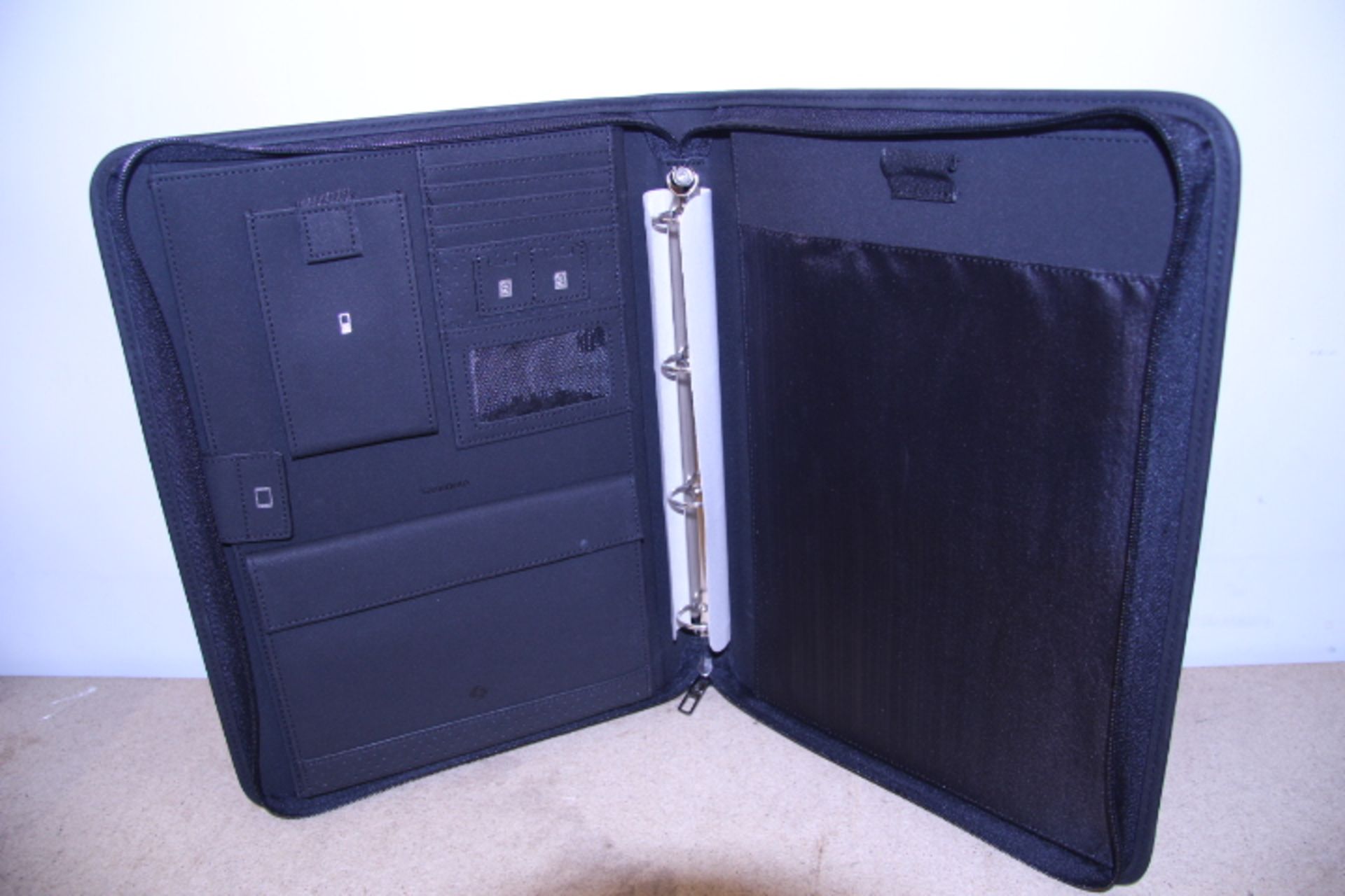 V Brand New Samsonite Black Suede & Fabric Executive Folder With Ring Binder-Card Pockets-Phone