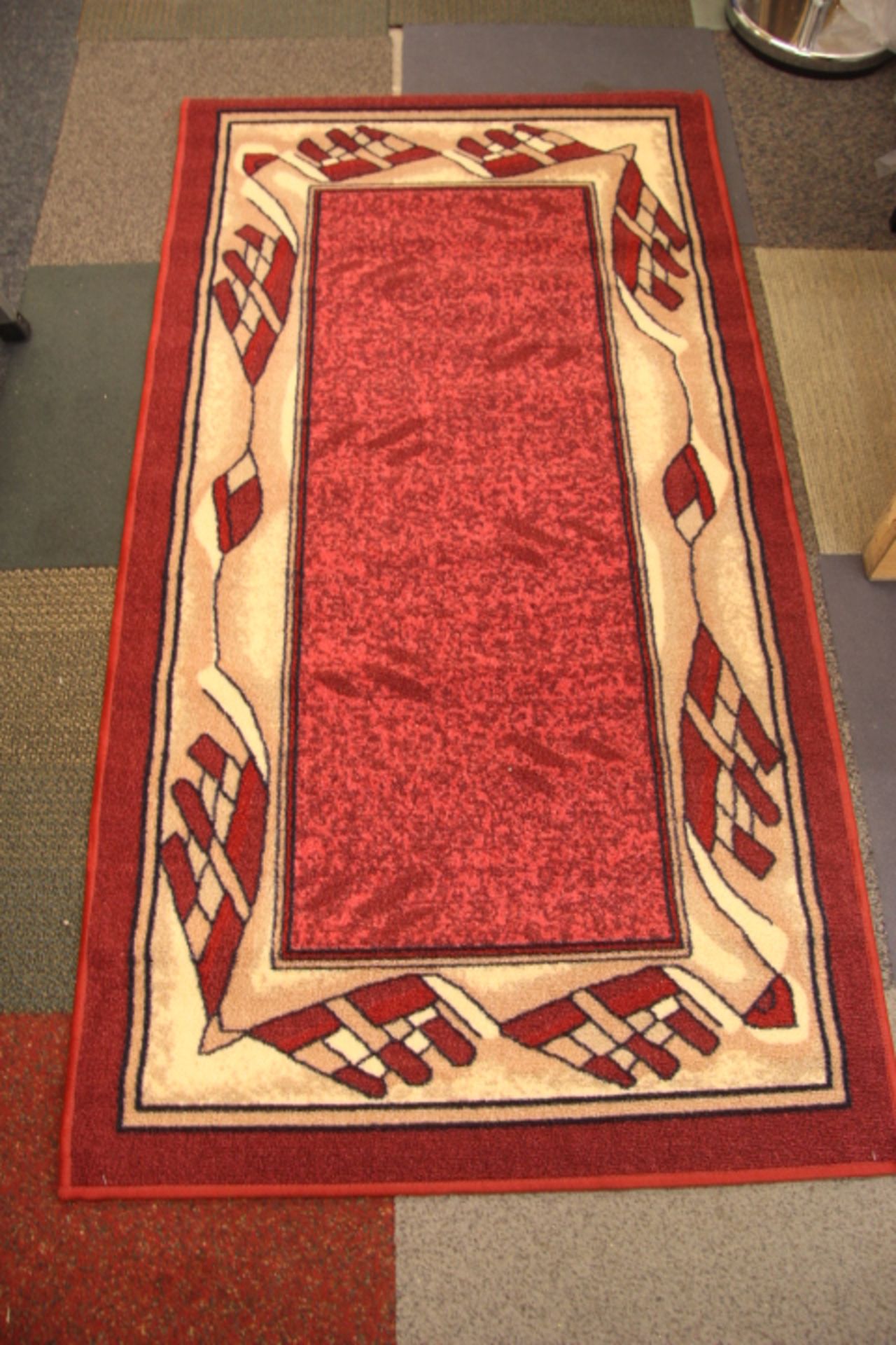 V Brand New 80 X 150cm Burgundy Decorative Rug X 2 YOUR BID PRICE TO BE MULTIPLIED BY TWO