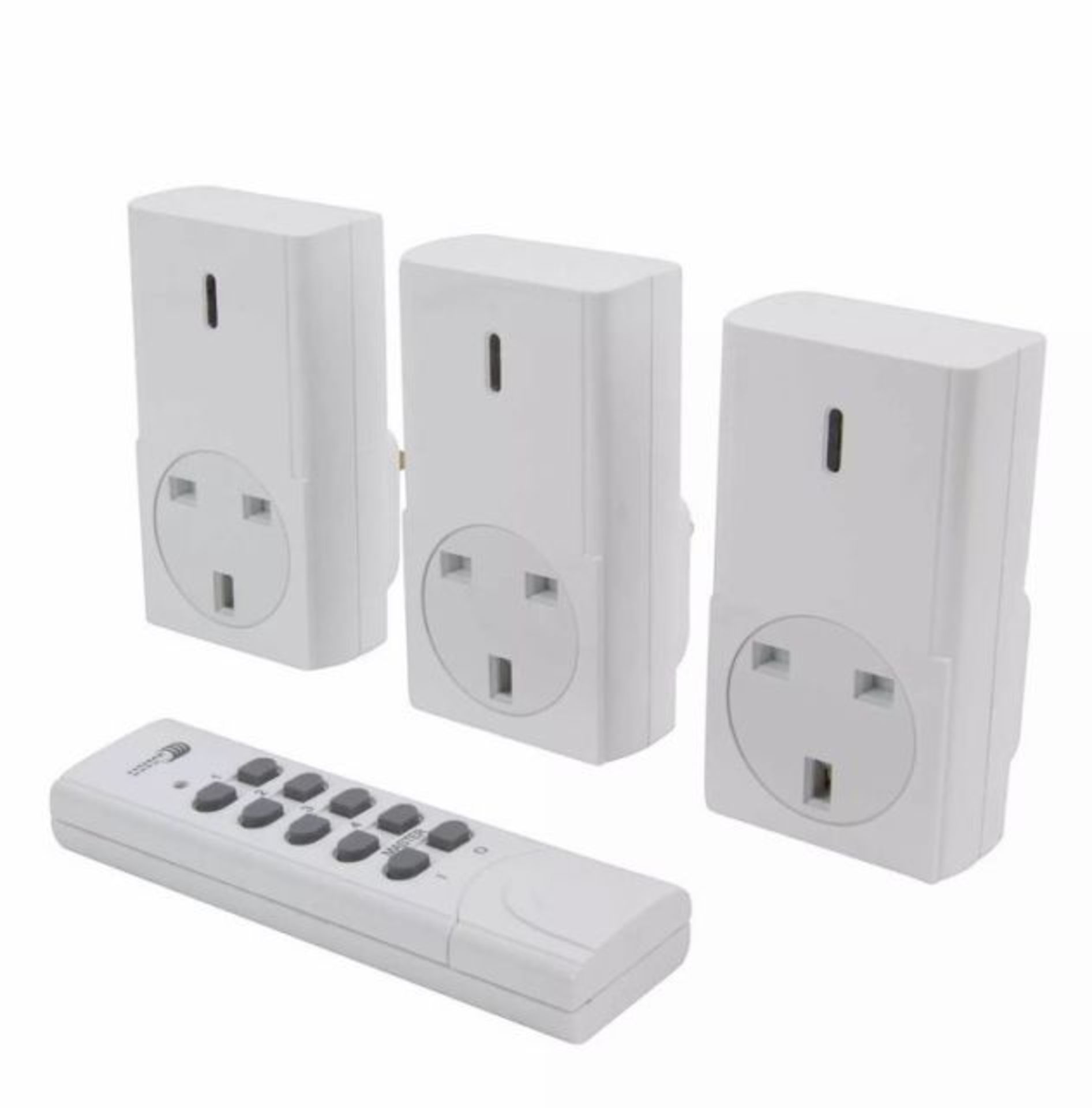 V *TRADE QTY* Brand New Indoor Remote Control Sockets with Four Receivers and Programmable remote - Image 2 of 3