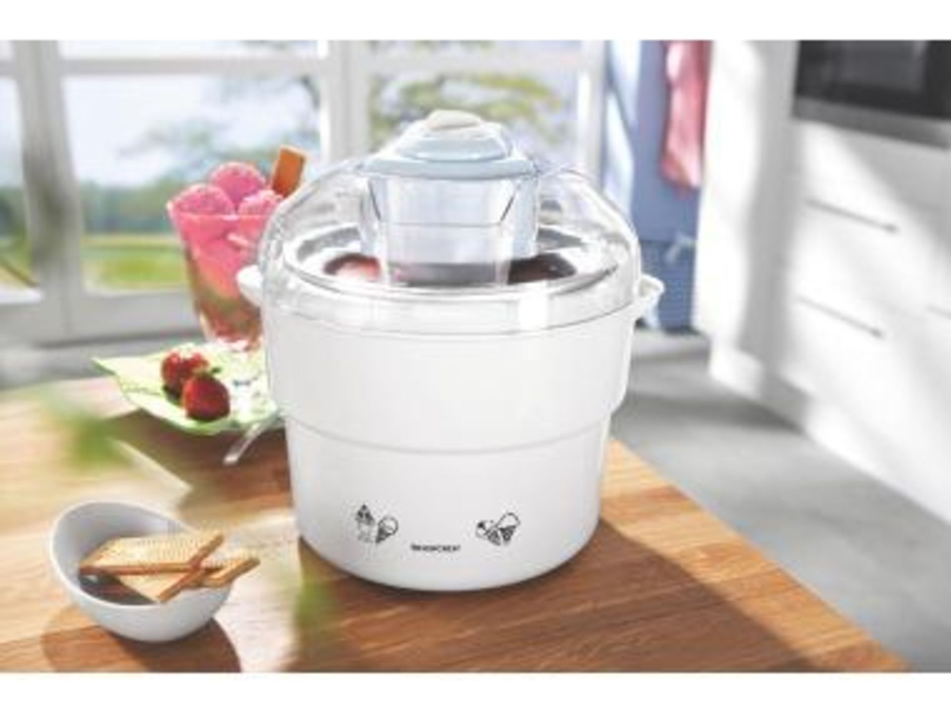 V Brand New Electric 1 Litre Ice Cream Maker