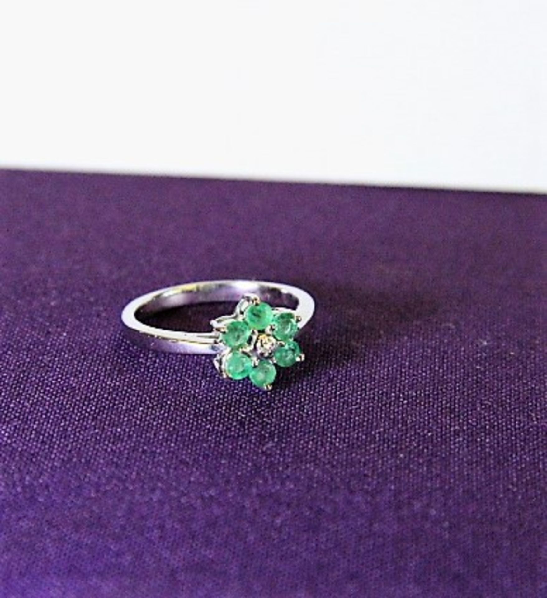 Brand New WM Emerald & Diamond Flower Shape Ring