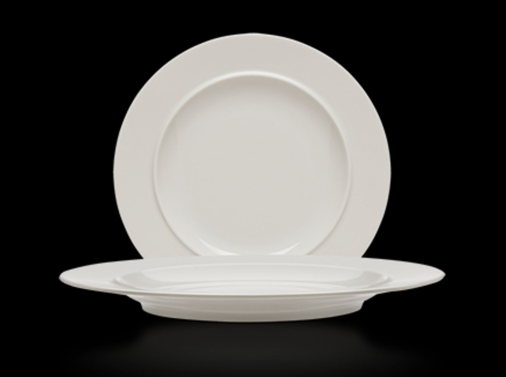 V Brand New Alessi La Bella Pack Of 2 Dinner Plates (27cm diameter) RRP £22.99