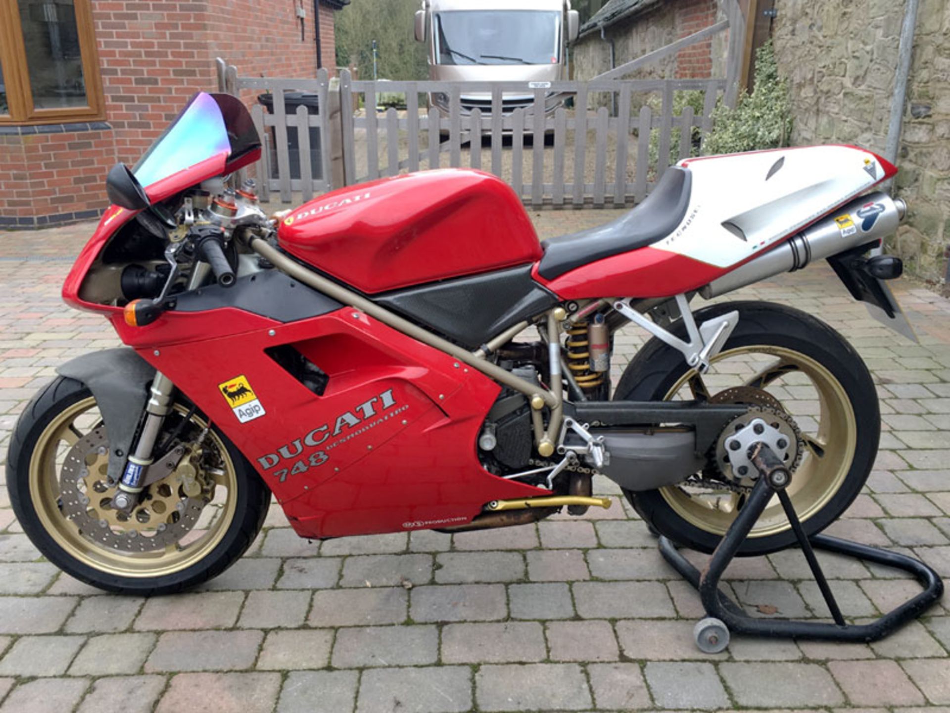 1996 Ducati 748 Biposto - Image 2 of 5