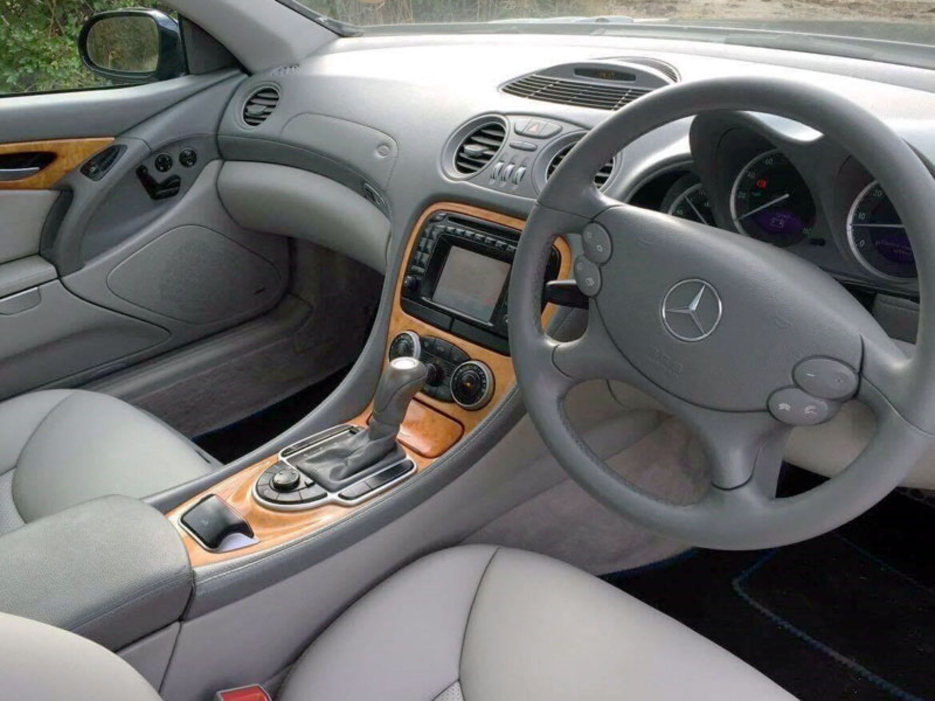 2002 Mercedes-Benz SL 500 - Image 3 of 3