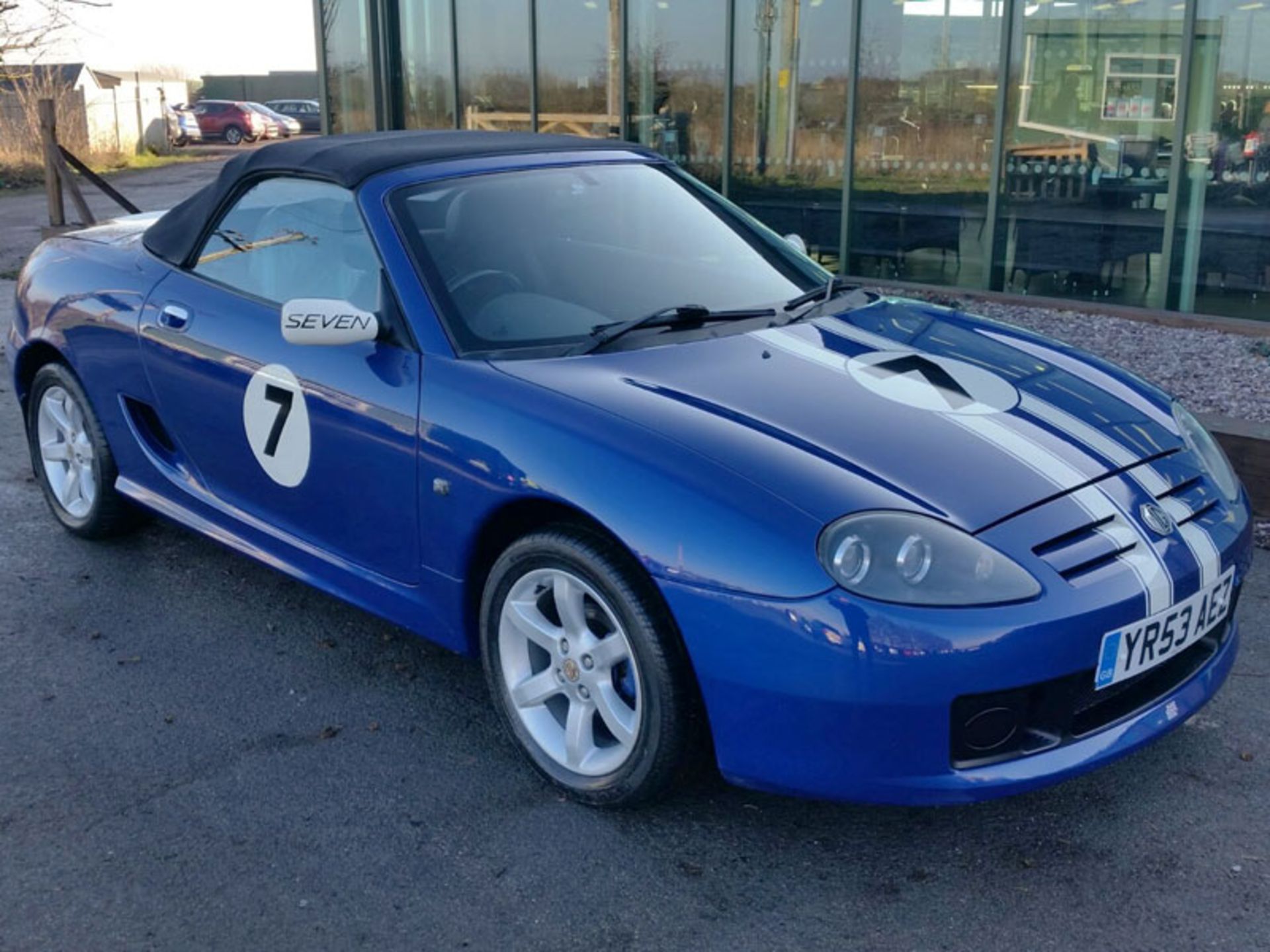 2003 MG TF 135