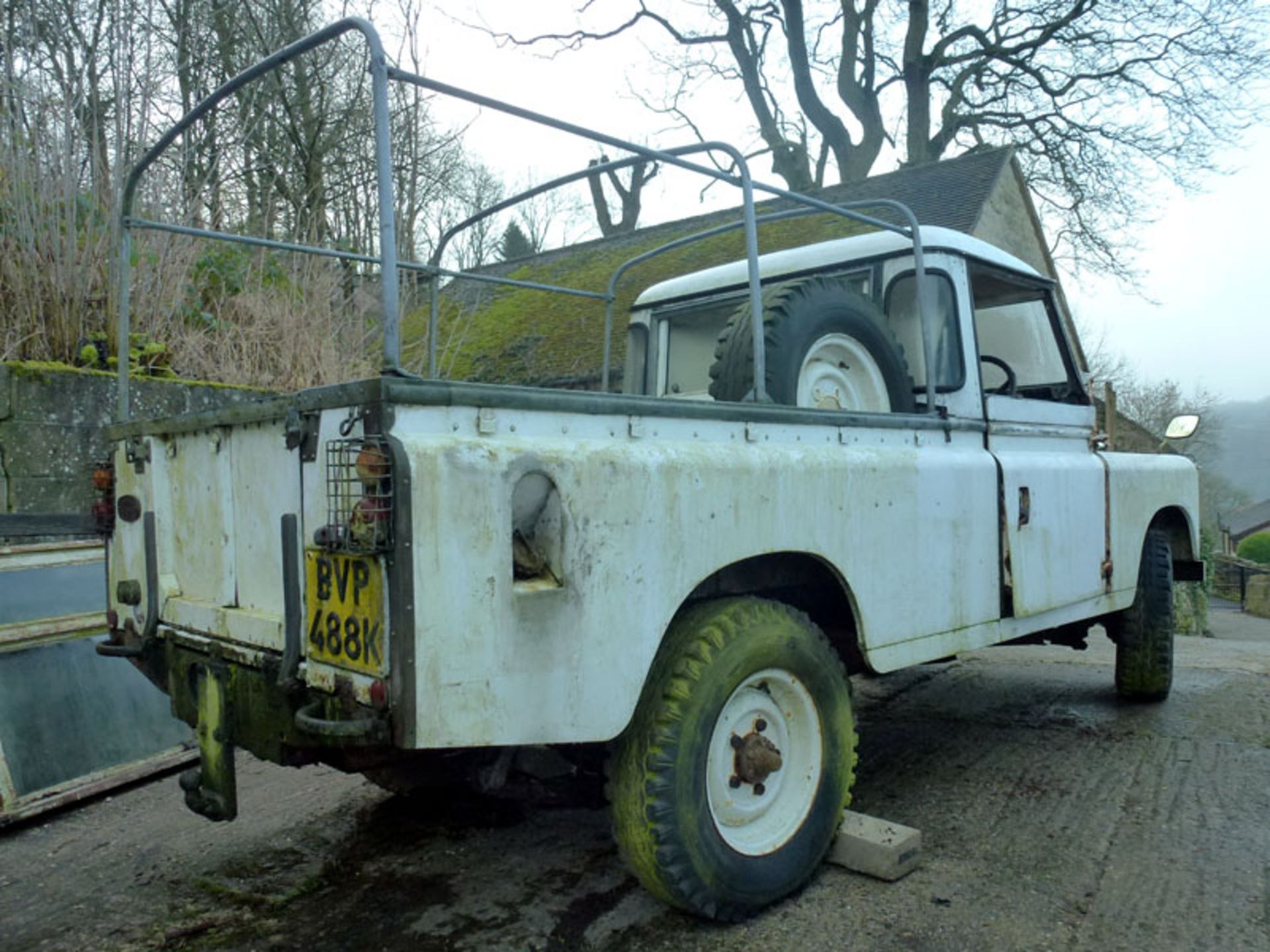 1972 Land Rover 109 Series IIA - Image 2 of 5