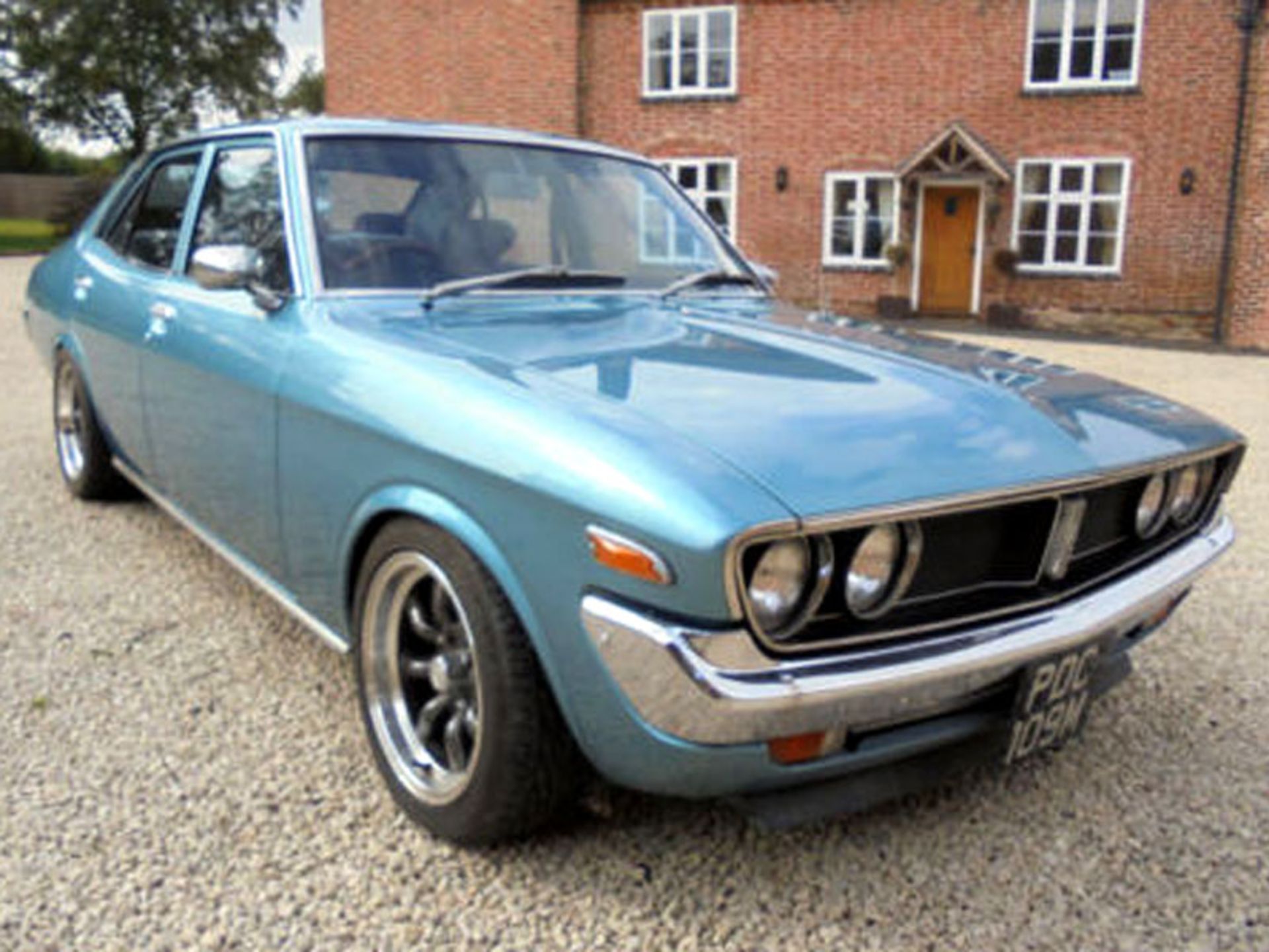 1973 Toyota Corona 2000