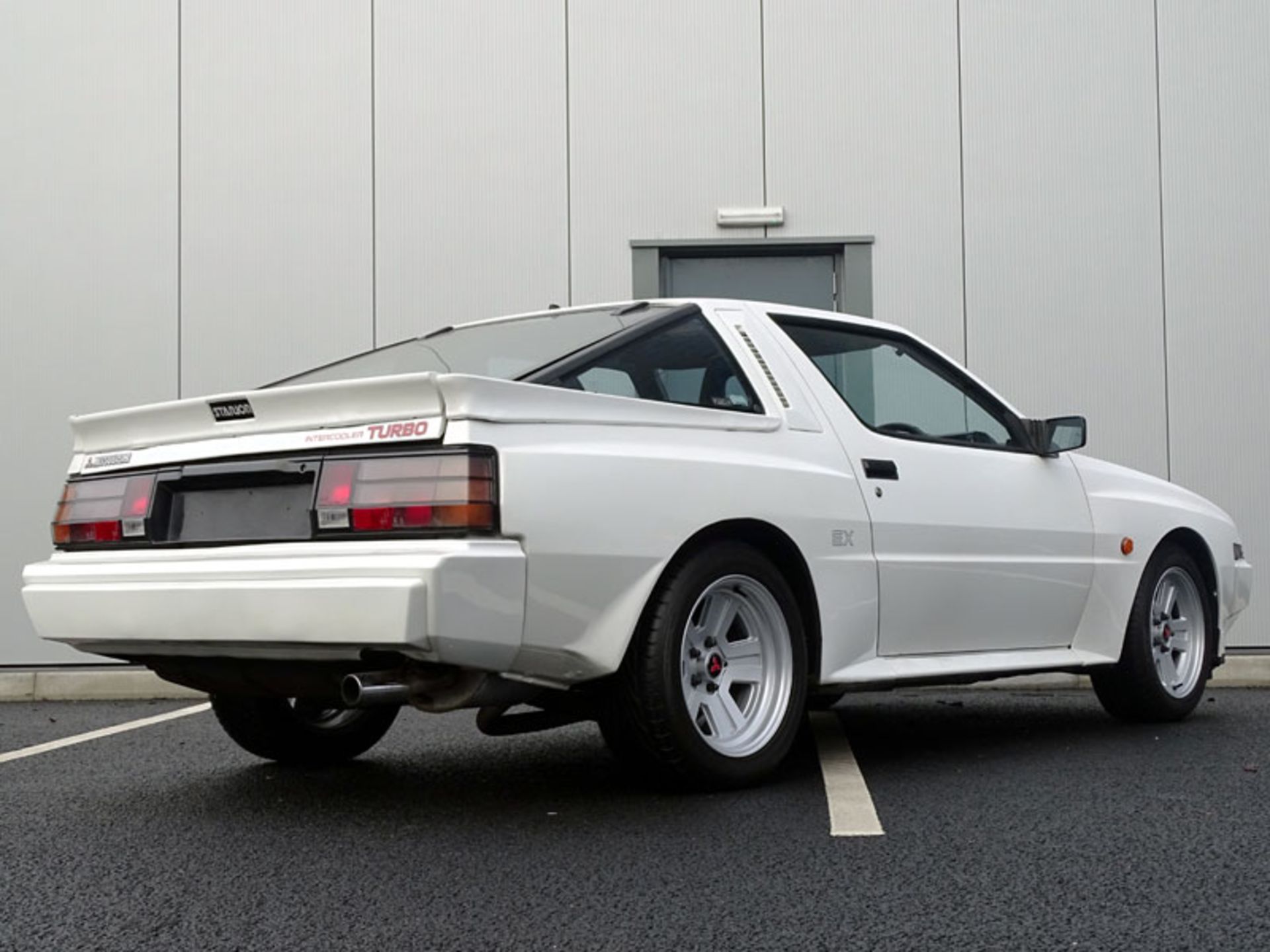 1987 Mitsubishi Starion Turbo - Image 3 of 8