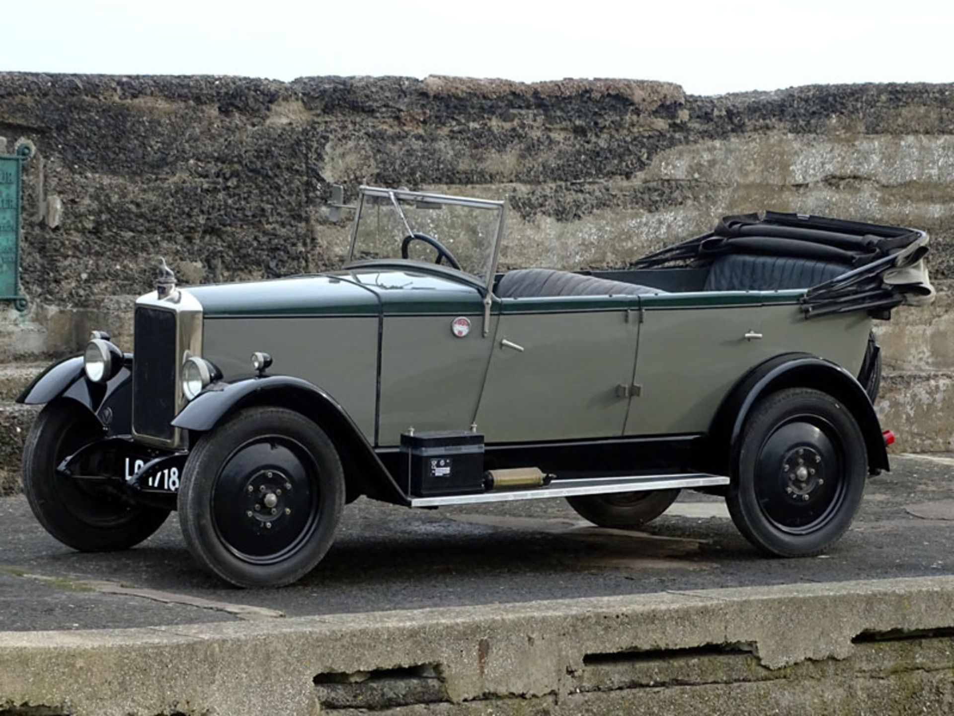 1929 Armstrong Siddeley 12hp Tourer - Image 3 of 12