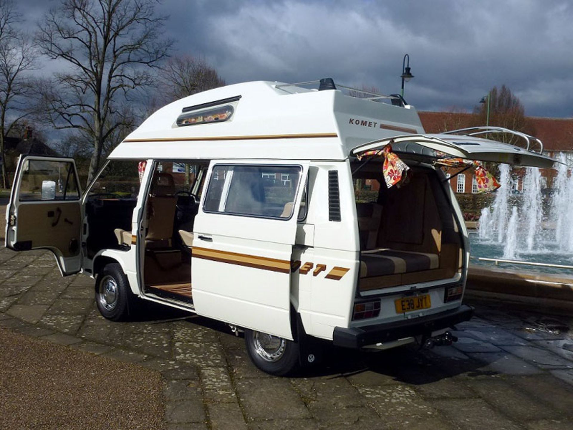 1987 Volkswagen Komet High Top Camper Van - Image 4 of 7