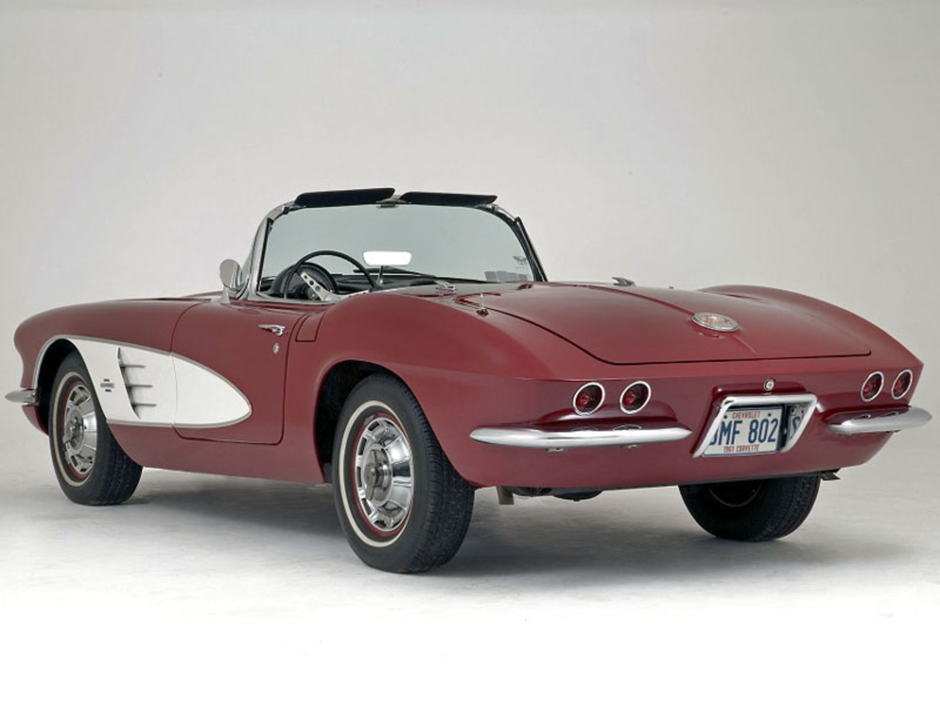 1961 Chevrolet Corvette Convertible - Image 4 of 6