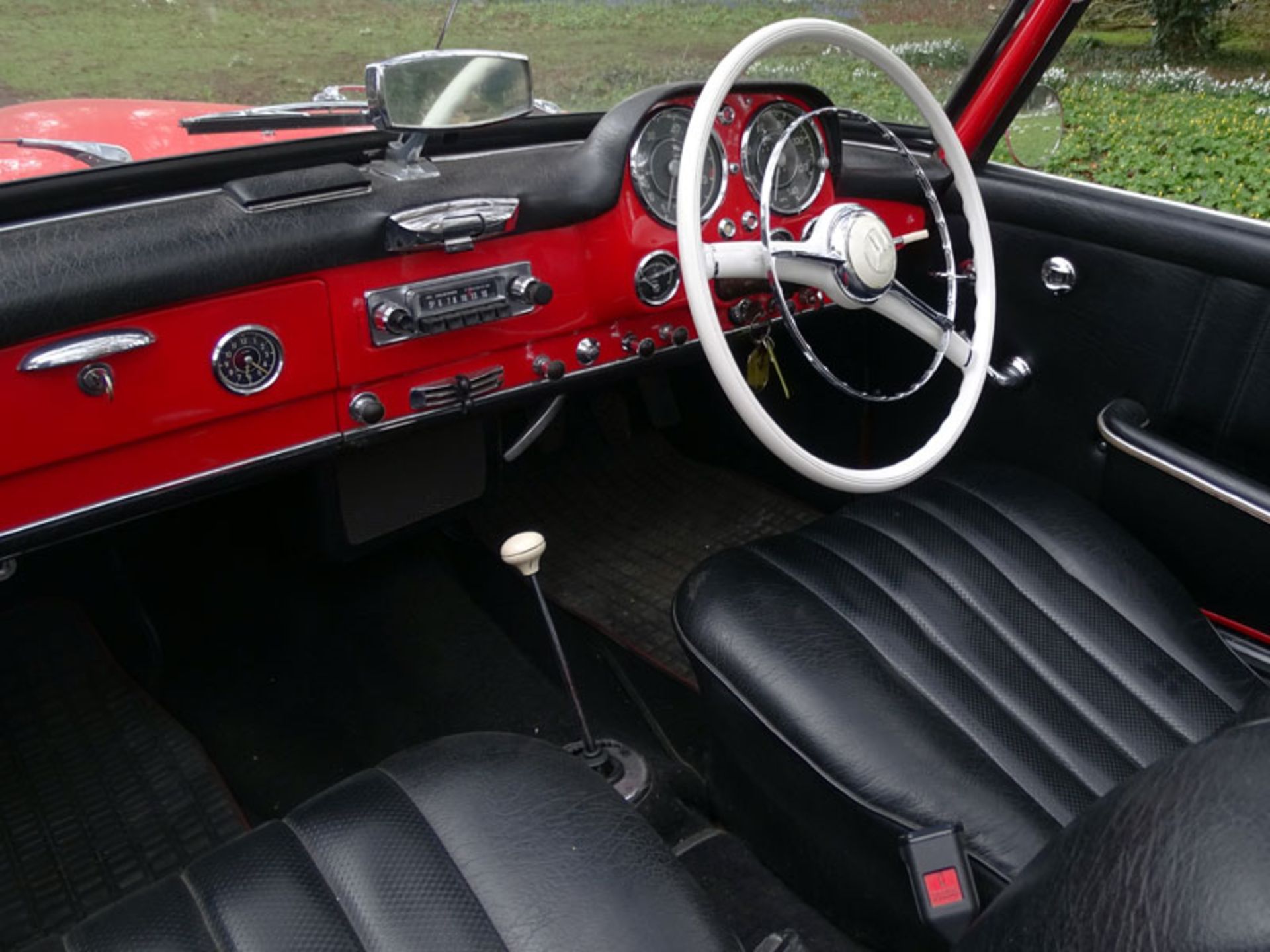 1962 Mercedes-Benz 190 SL - Image 6 of 10