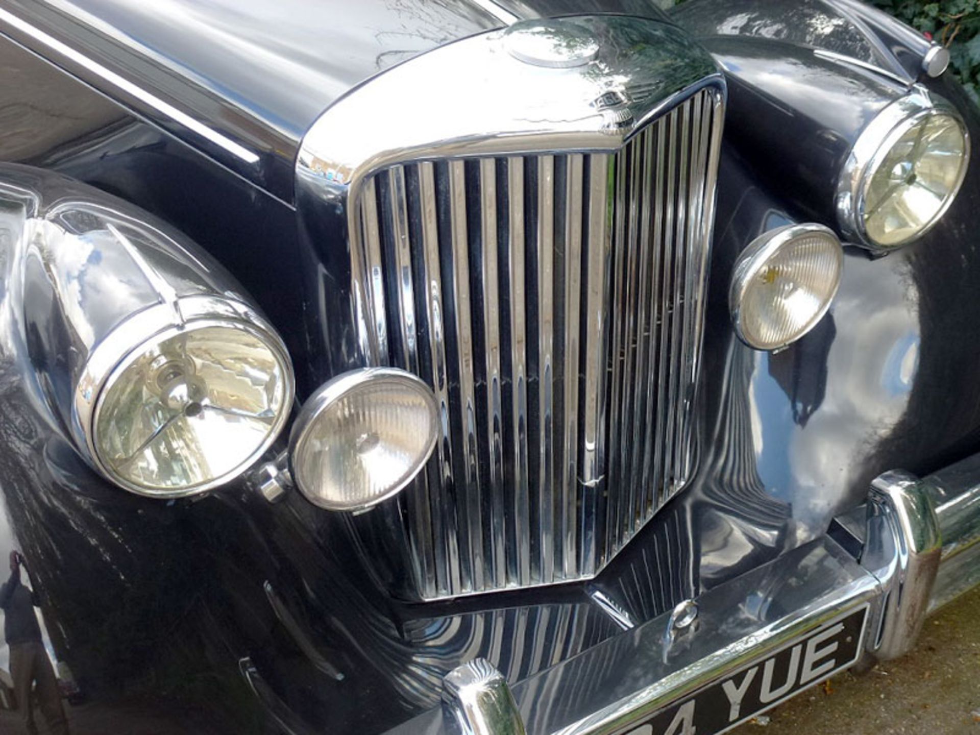 1951 Jaguar MK V 3.5 Litre Drophead Coupe - Image 5 of 10