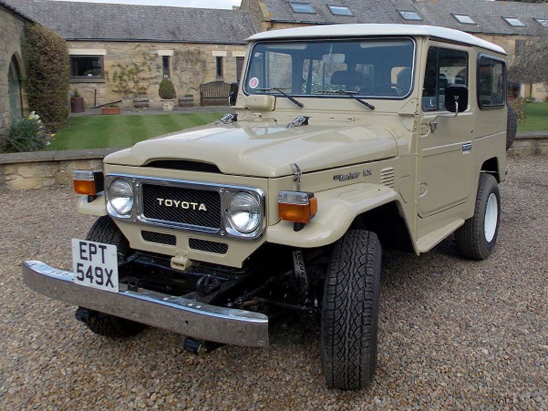 1982 Toyota FJ40 LX Land Cruiser