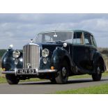 1949 Bentley MK VI H.J. Mulliner Saloon