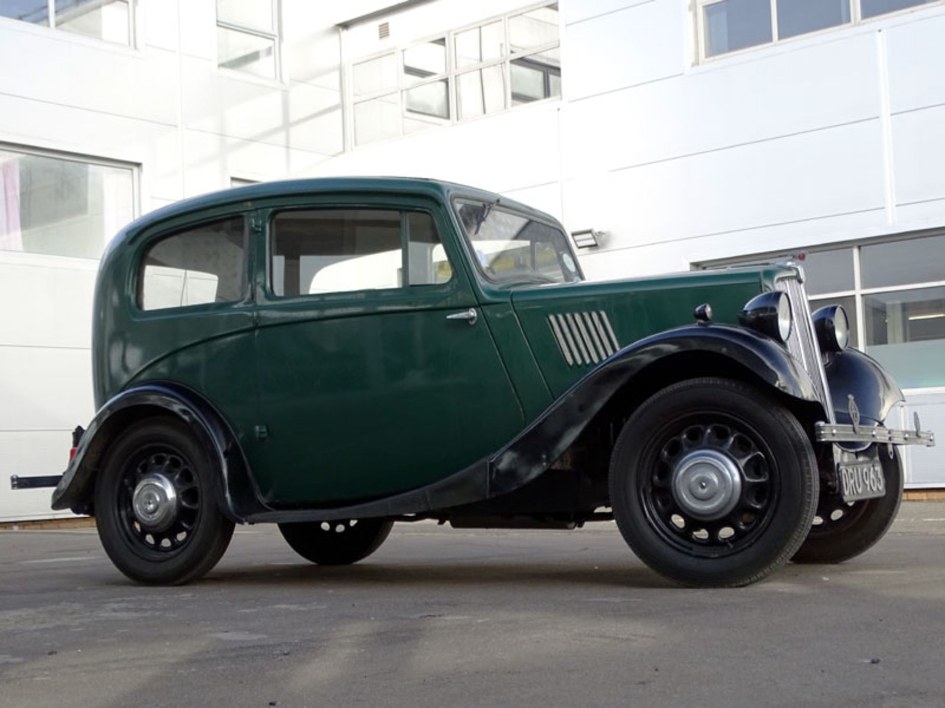 1938 Morris Eight Series II - Image 2 of 8
