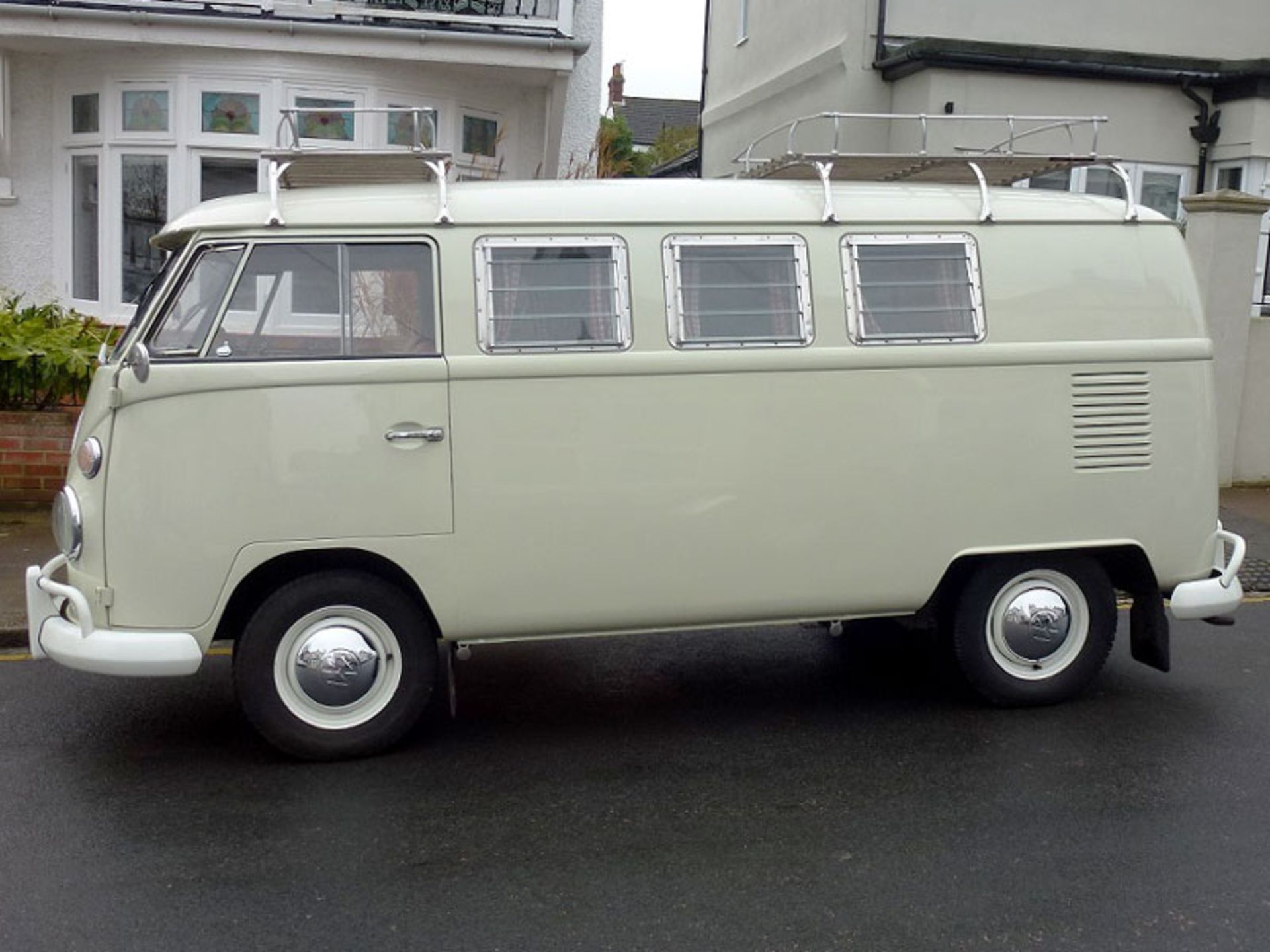 1967 Volkswagen Kombi Riviera Camper Van - Image 3 of 8