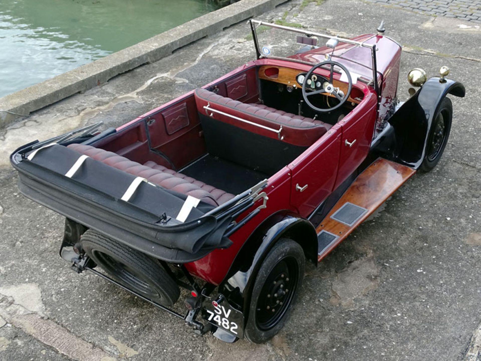 1928 Armstrong Siddeley 15hp Tourer - Image 4 of 12