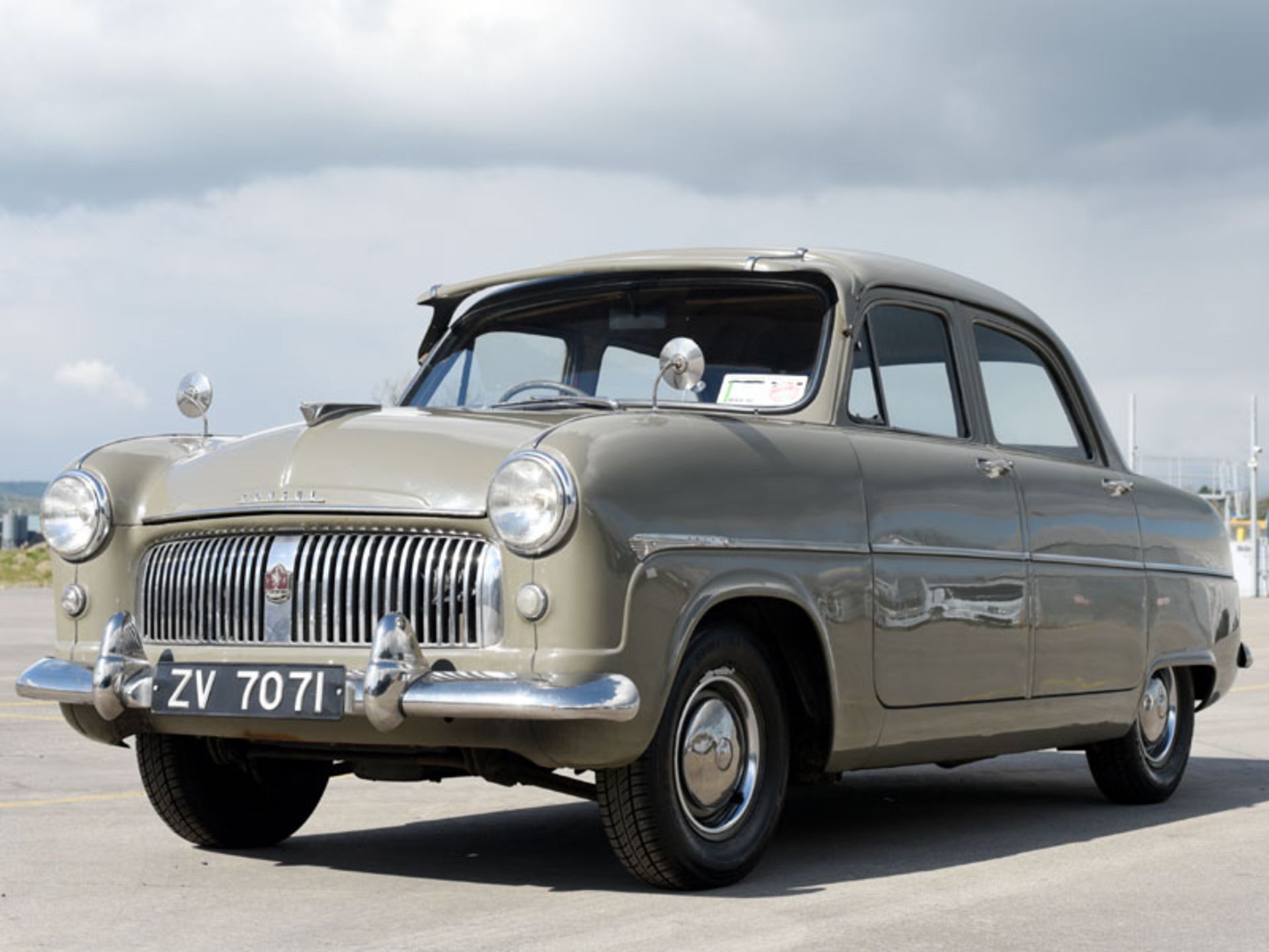 1953 Ford Consul