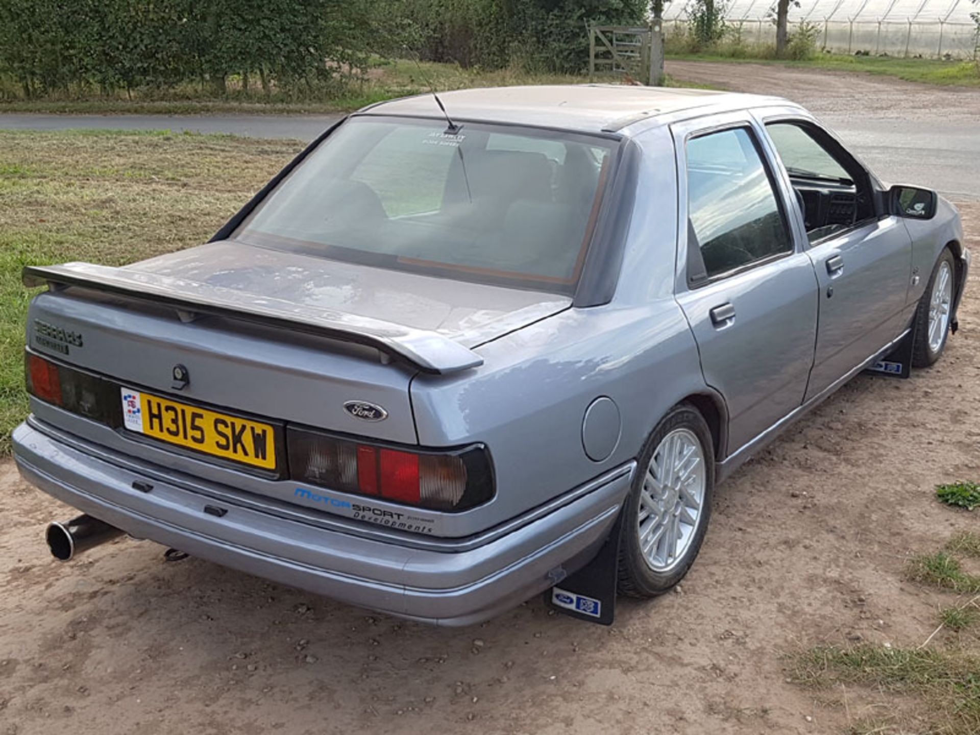 1991 Ford Sierra Sapphire RS Cosworth - Image 4 of 4