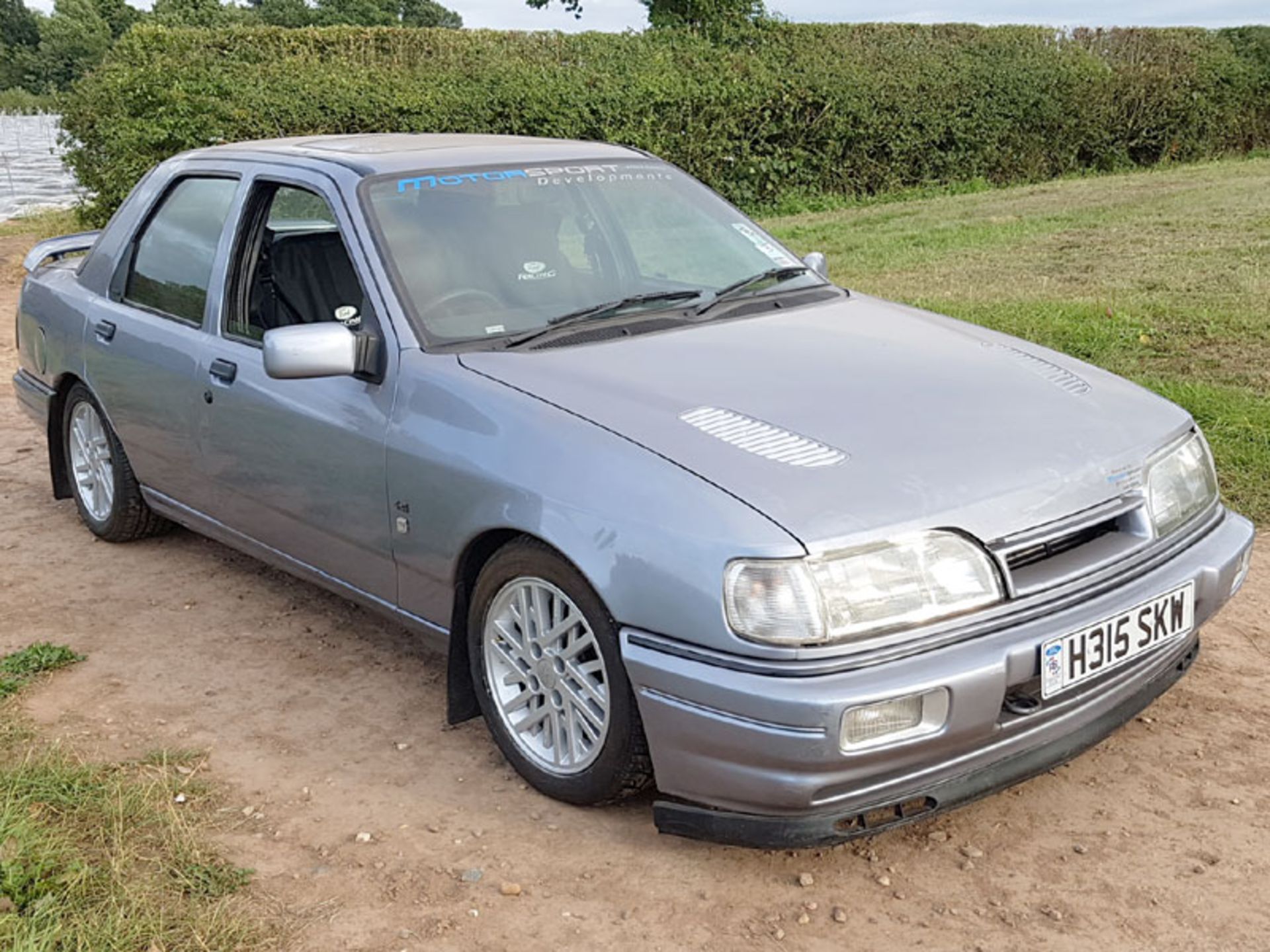 1991 Ford Sierra Sapphire RS Cosworth - Image 2 of 4