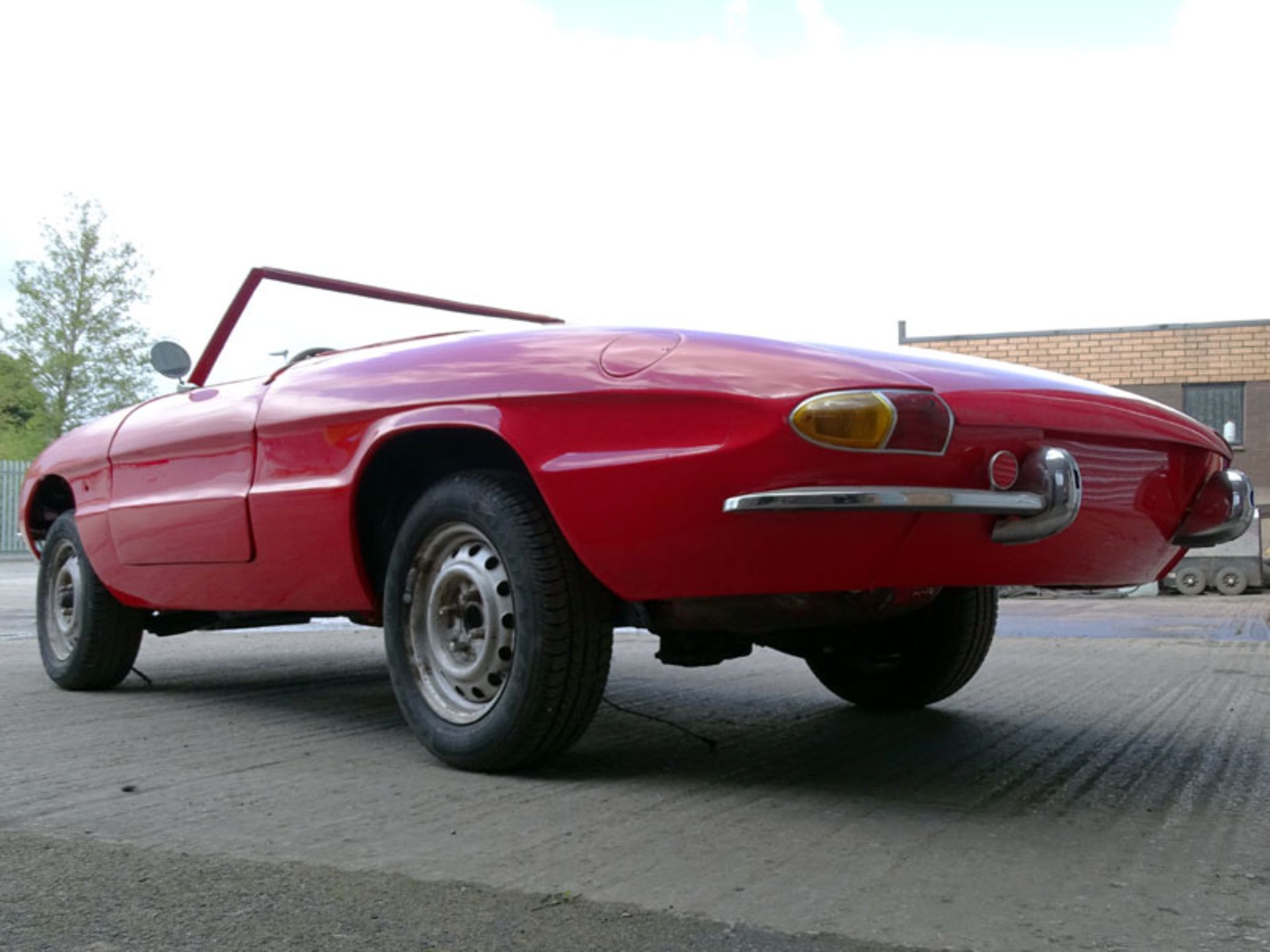 1966 Alfa Romeo Giulia 1600 Spider Duetto - Image 2 of 6