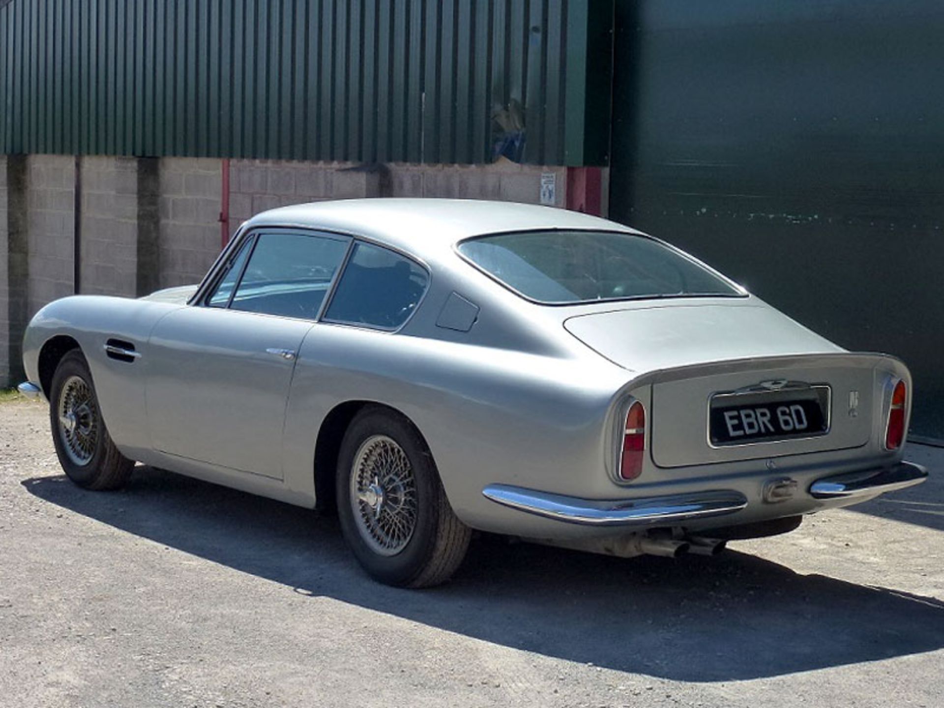 1966 Aston Martin DB6 Vantage - Image 5 of 10