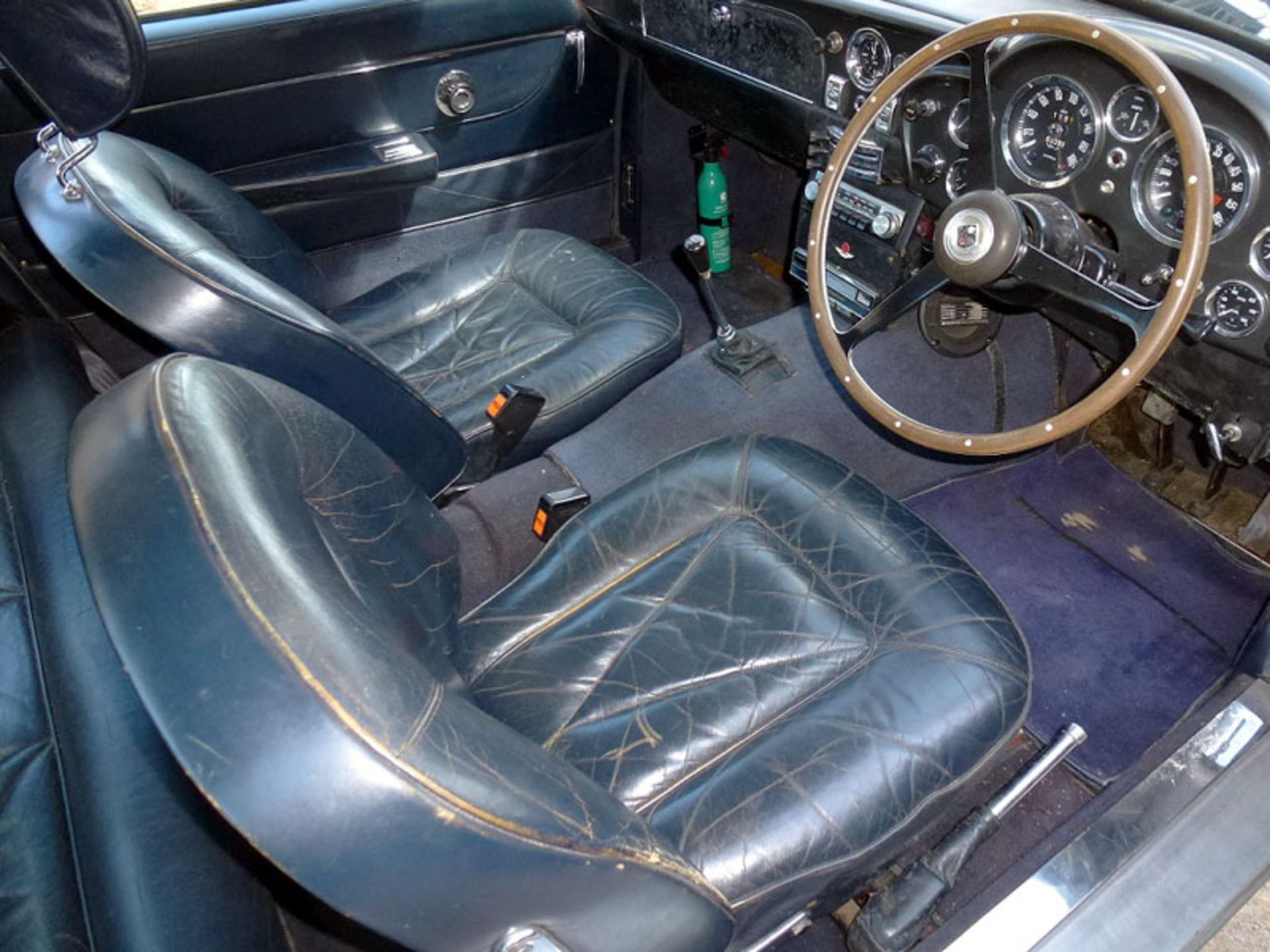 1966 Aston Martin DB6 Vantage - Image 7 of 10