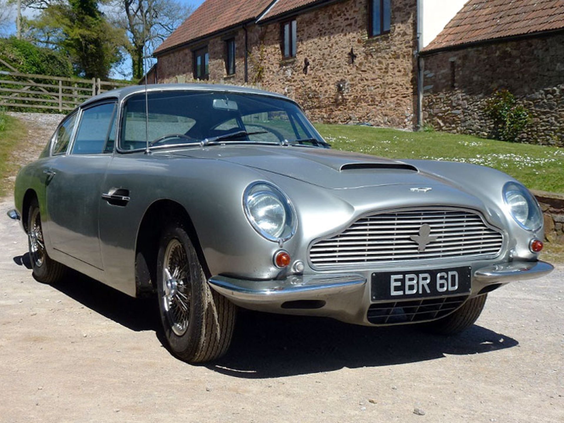 1966 Aston Martin DB6 Vantage - Image 3 of 10