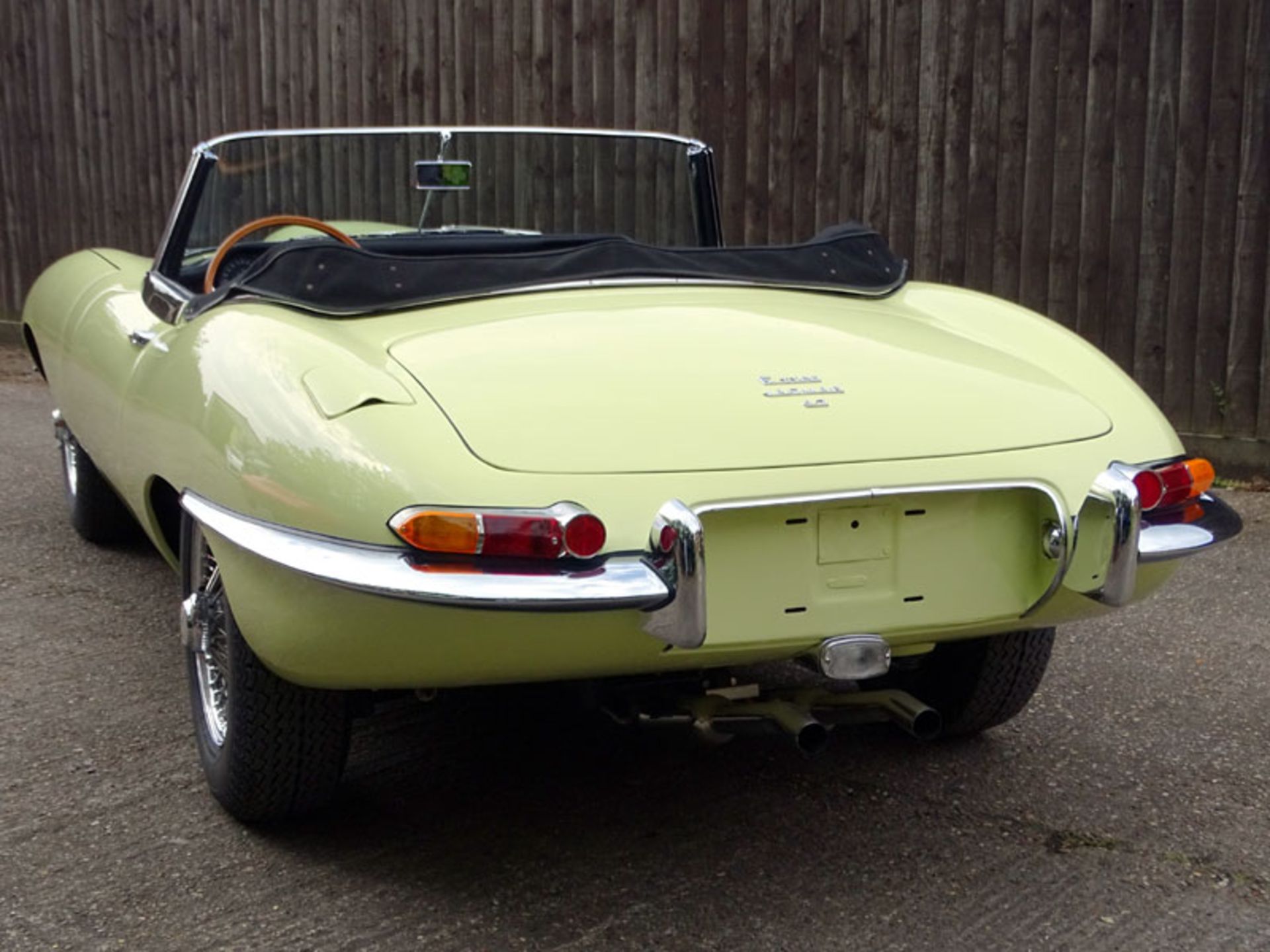 1967 Jaguar E-Type 4.2 Roadster - Image 6 of 14