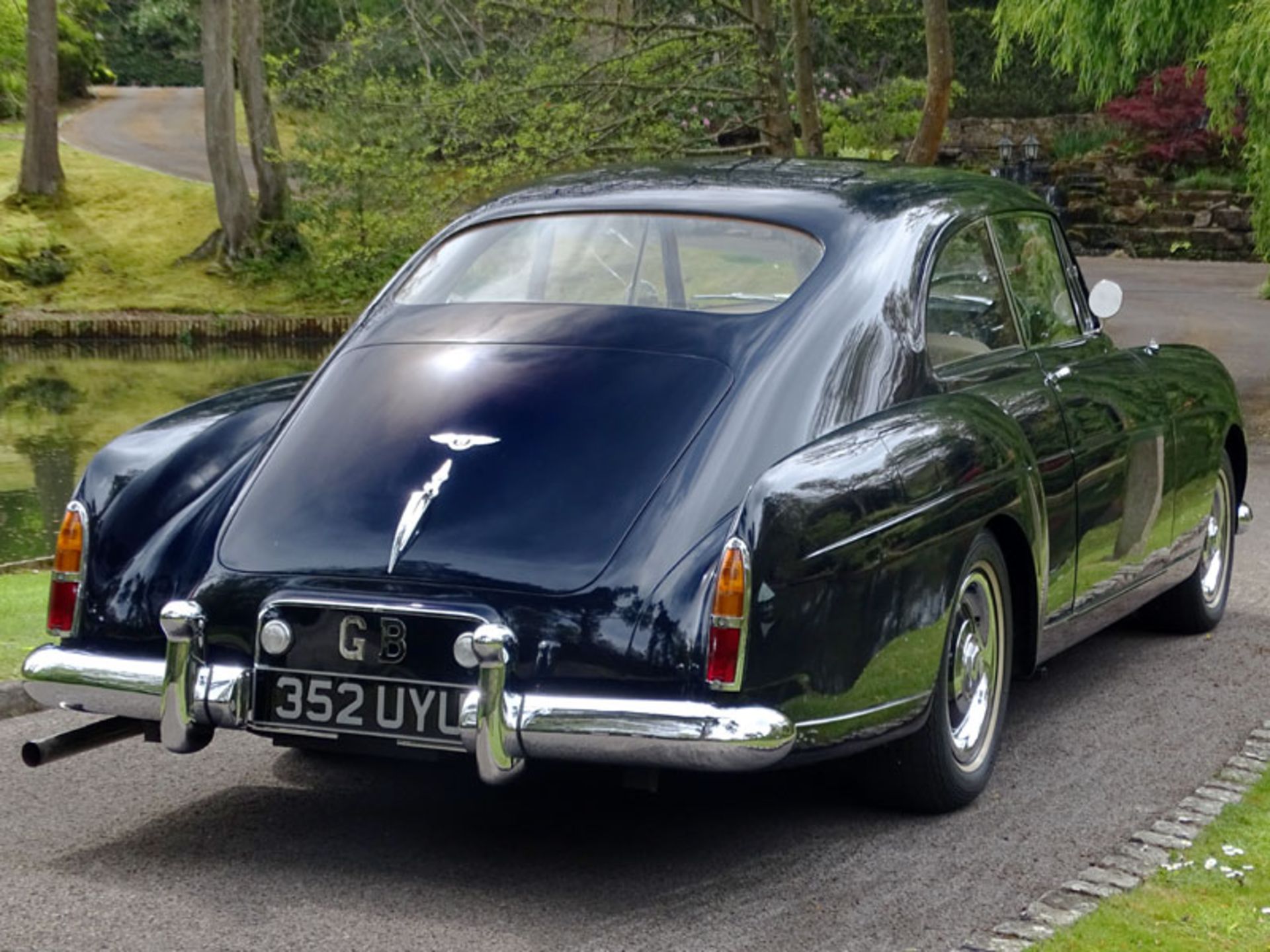 1956 Bentley S1 Continental Fastback - Image 7 of 15